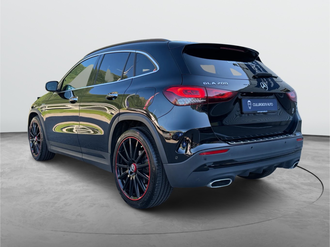 MERCEDES-BENZ GLA 200 Edition 1. 7G-DCT-image-6