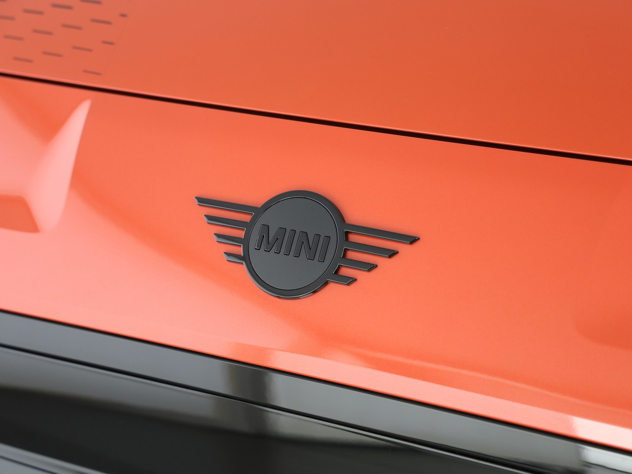 MINI Aceman E-image-7