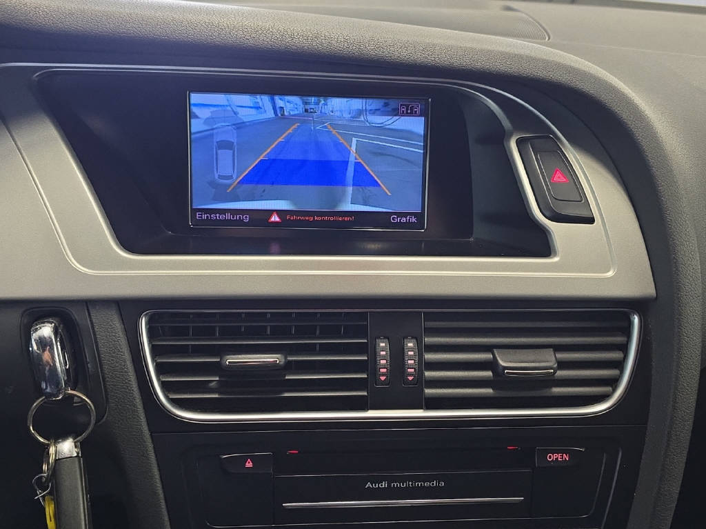 AUDI S4 Avant 3.0 V6 TFSI quattro S-Tronic-image-13