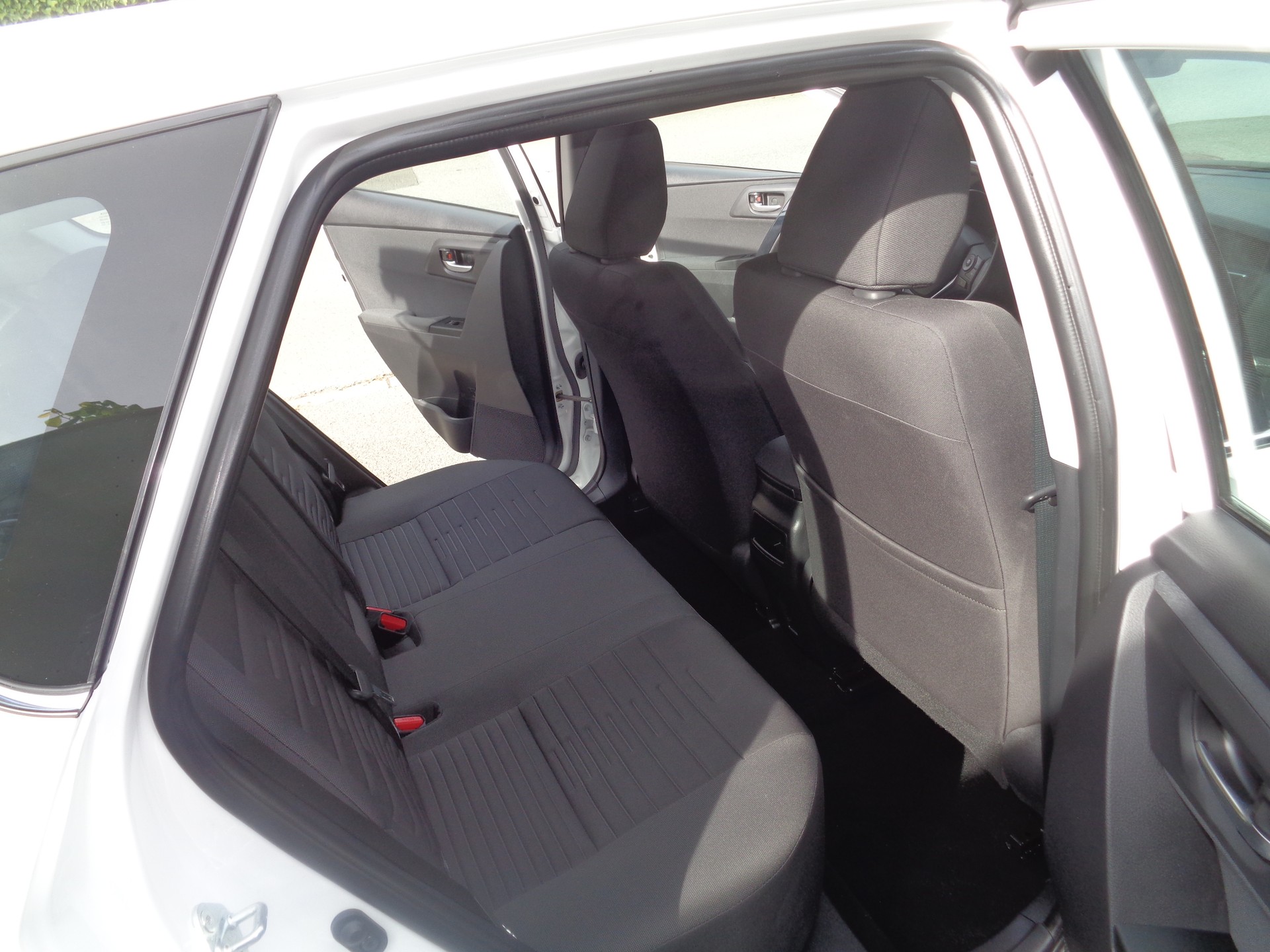 TOYOTA Auris 1.2 Turbo Trend CVT-image-9