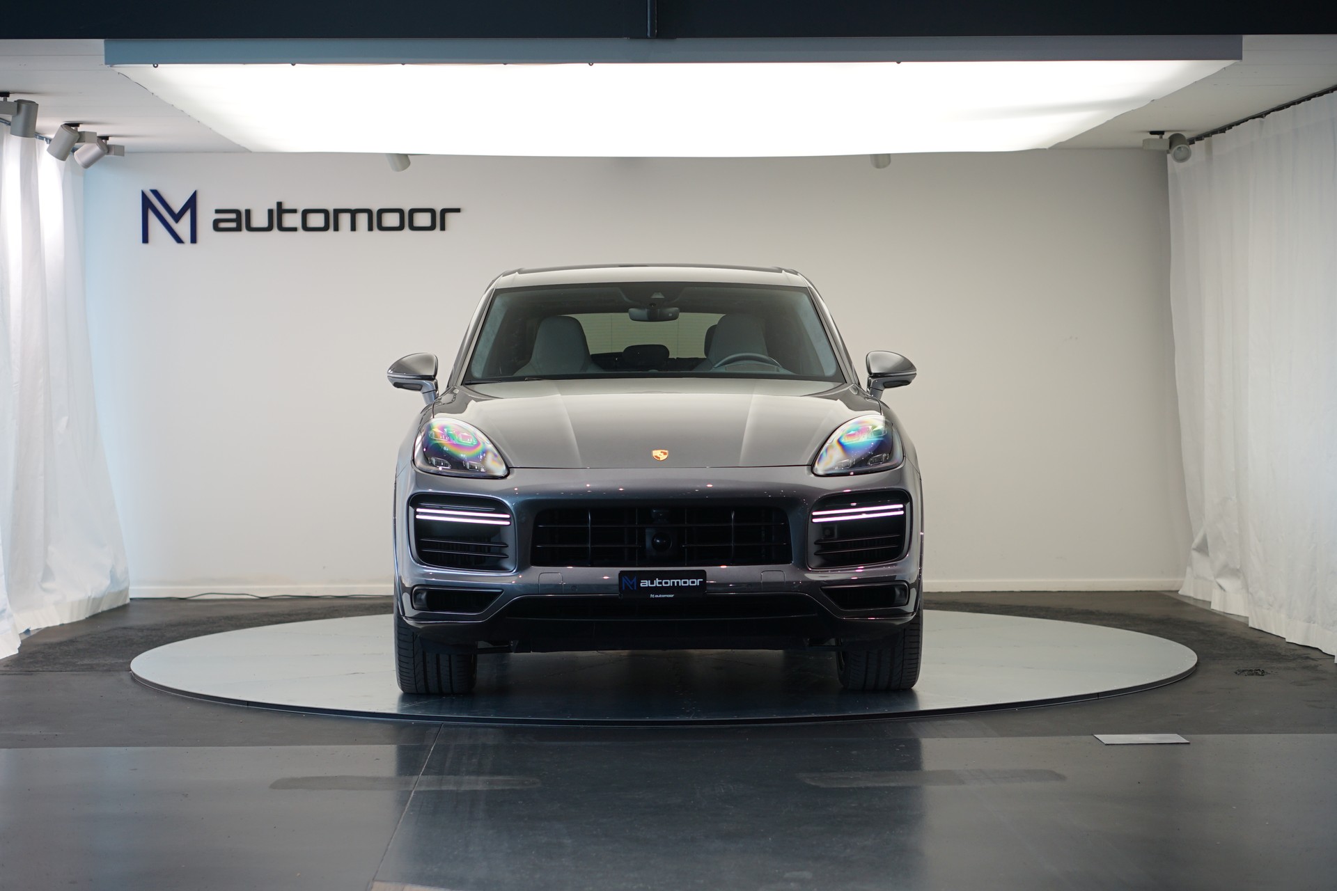 PORSCHE Cayenne Turbo *CH-Fahrzeug*-showroom-element-1