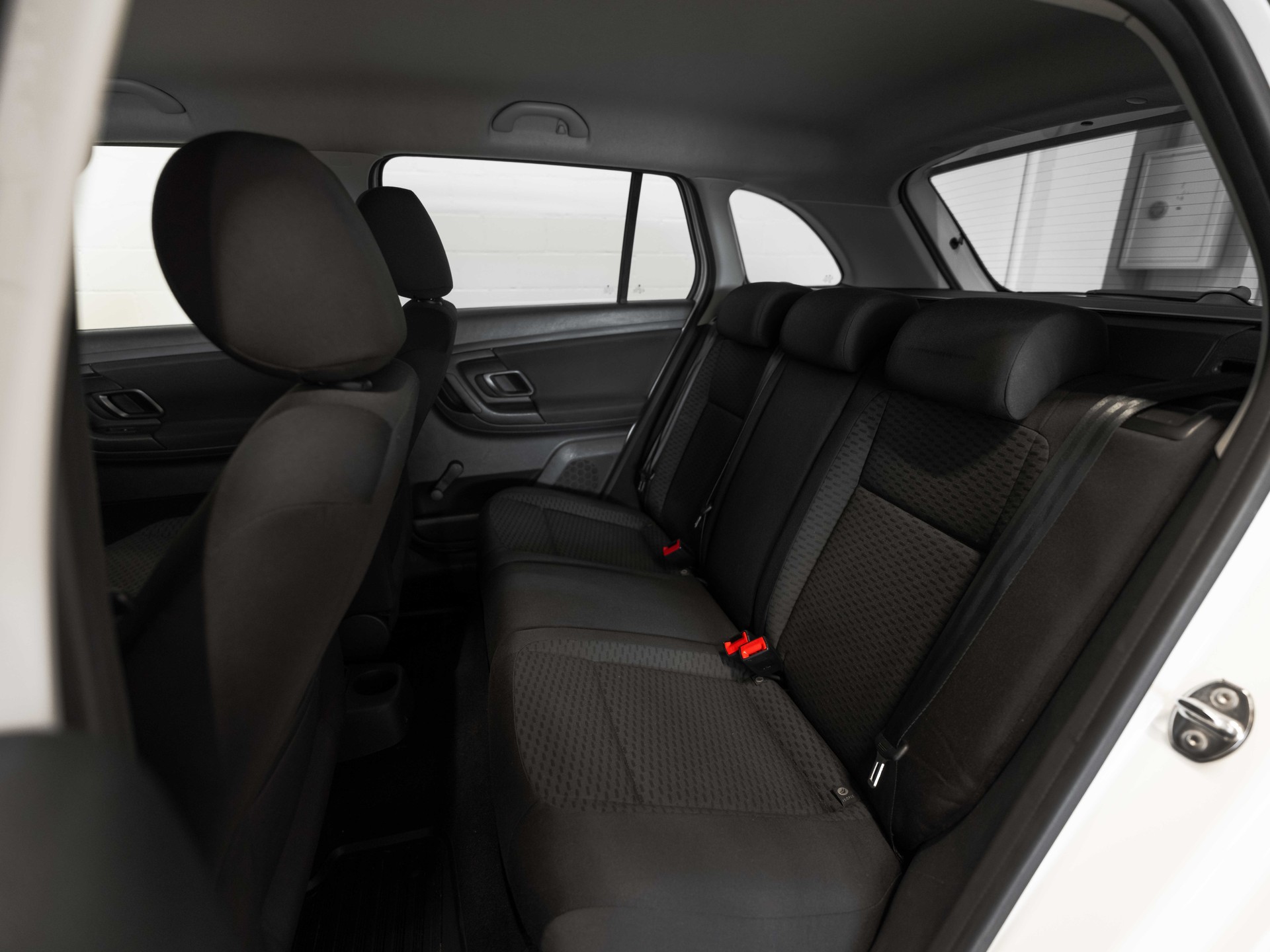 SKODA Fabia 1.2 Ambition-image-11