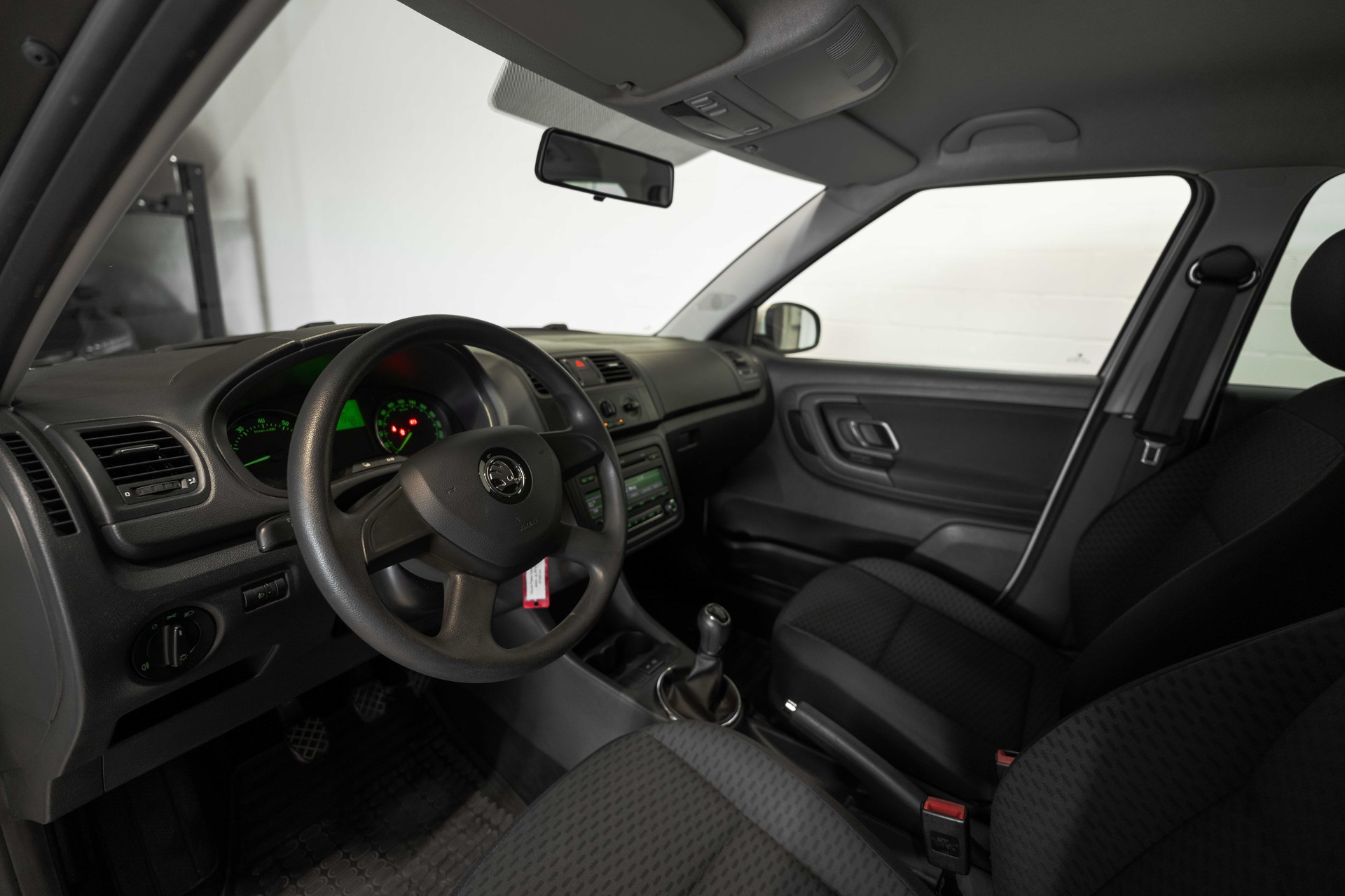 SKODA Fabia 1.2 Ambition-image-6