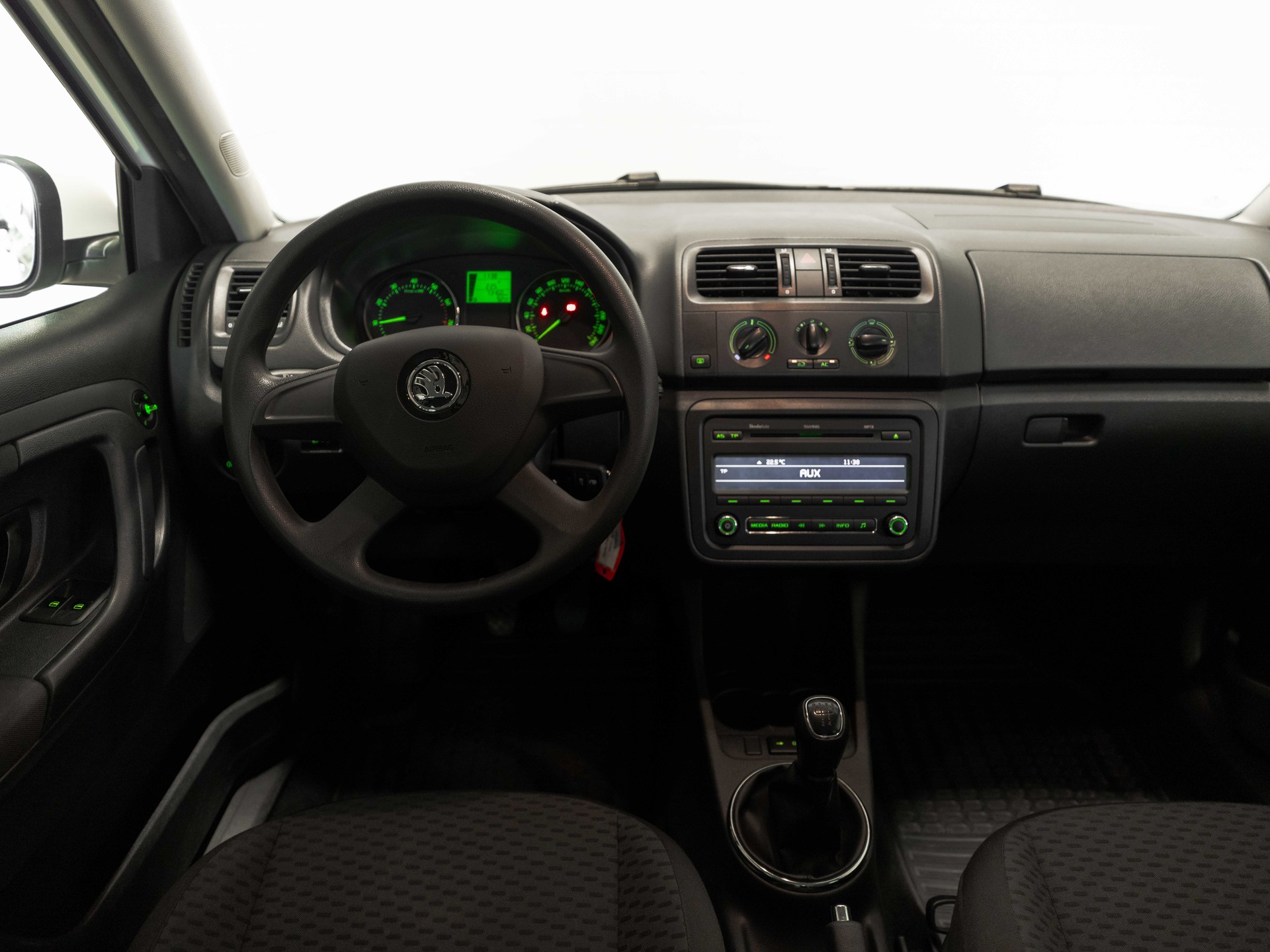 SKODA Fabia 1.2 Ambition-image-28