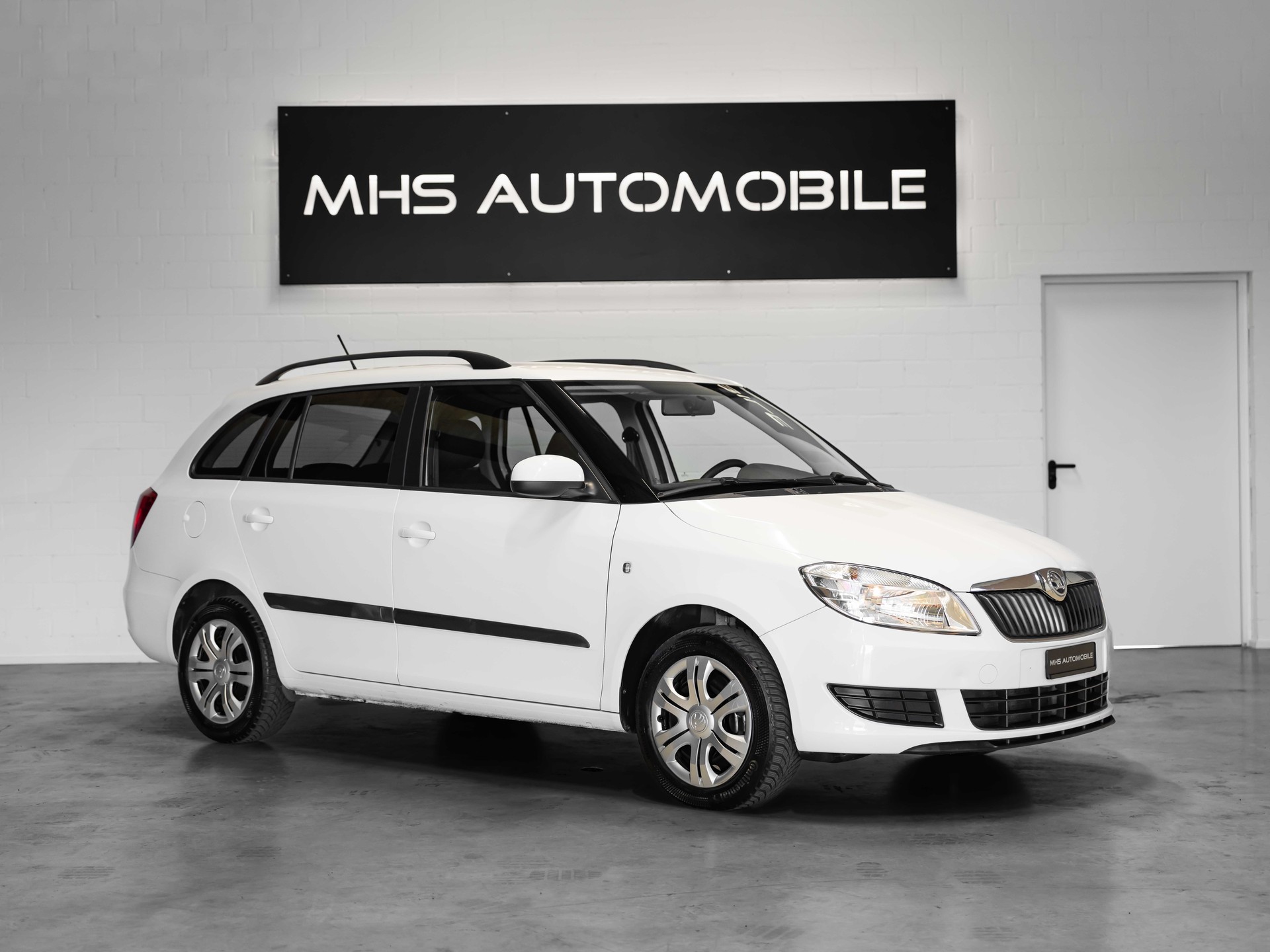 SKODA Fabia 1.2 Ambition-image-4