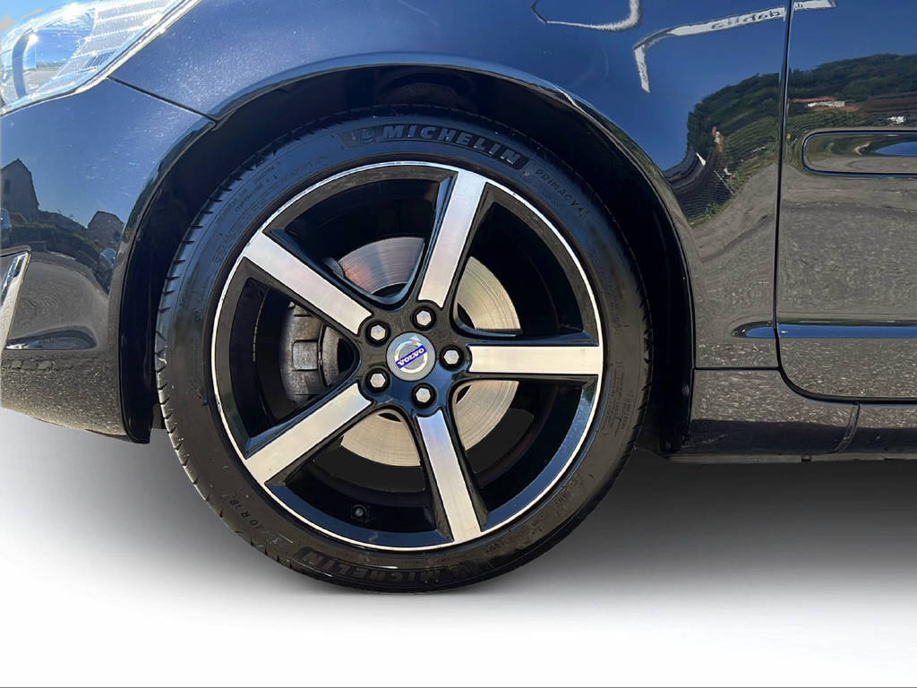 VOLVO C70 Cabriolet 2.0 D3 Inscription-image-21