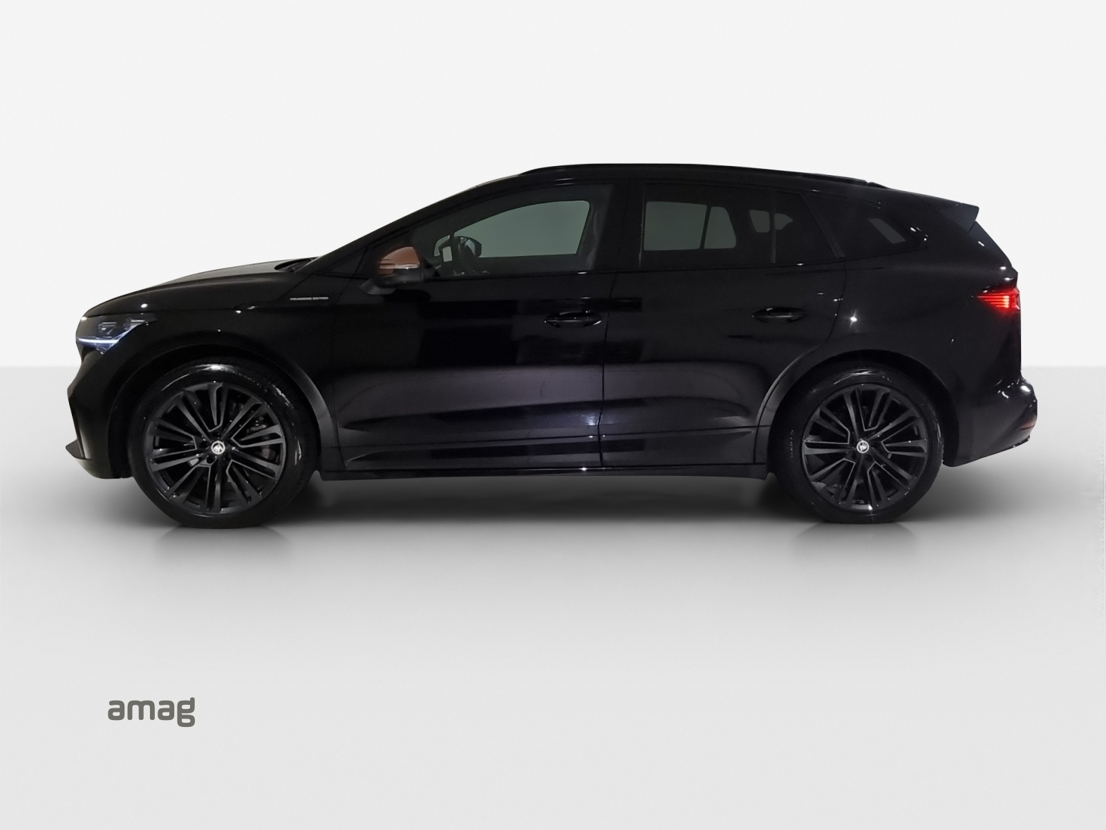 SKODA Enyaq iV 80x Founders Edition-showroom-element-1