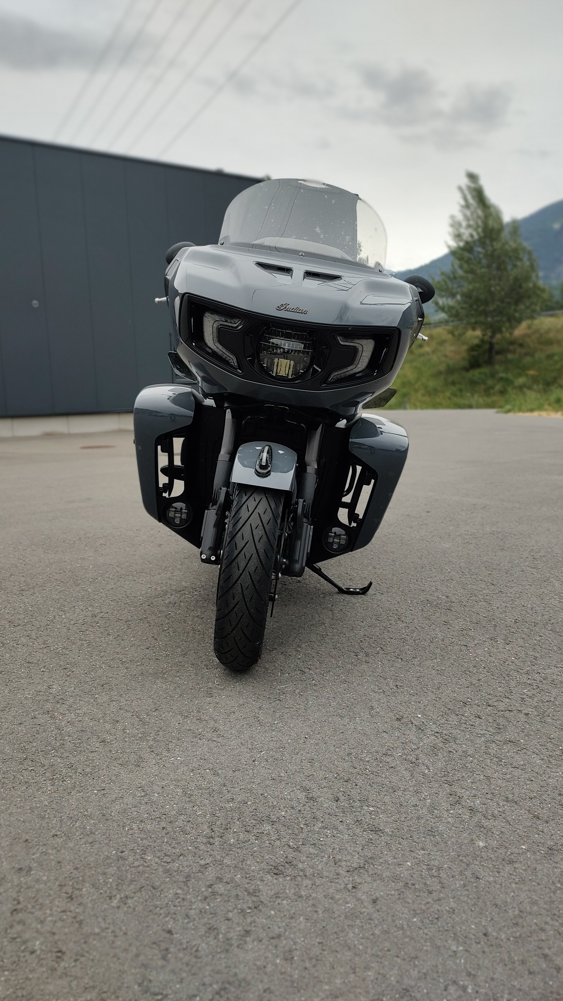 INDIAN Pursuit Dark Horse-image-2