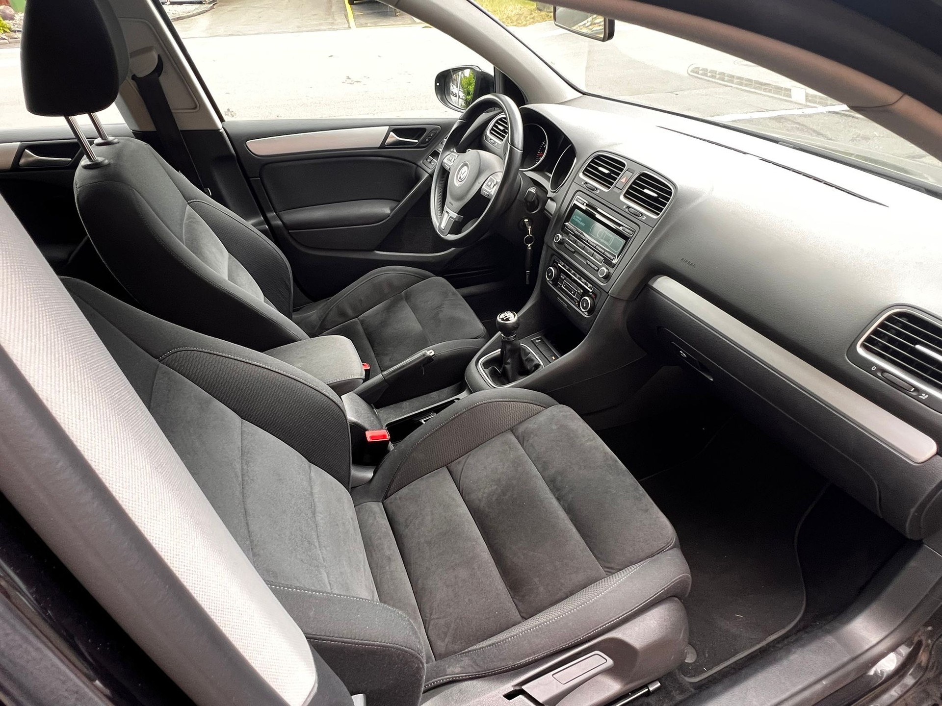 VW Golf 1.4 TSI Comfortline-image-8