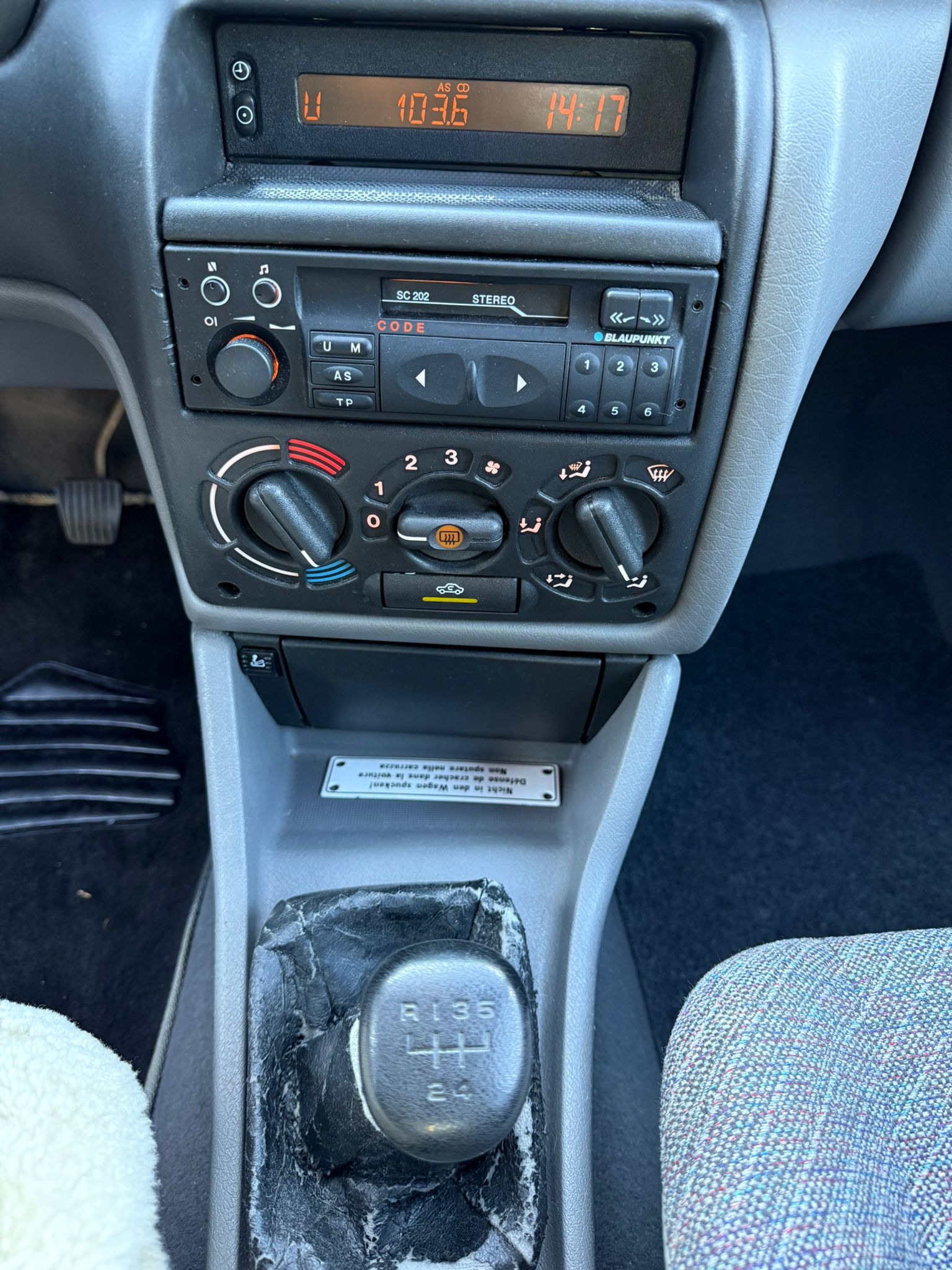 OPEL Astra 1.4i GLS-image-11