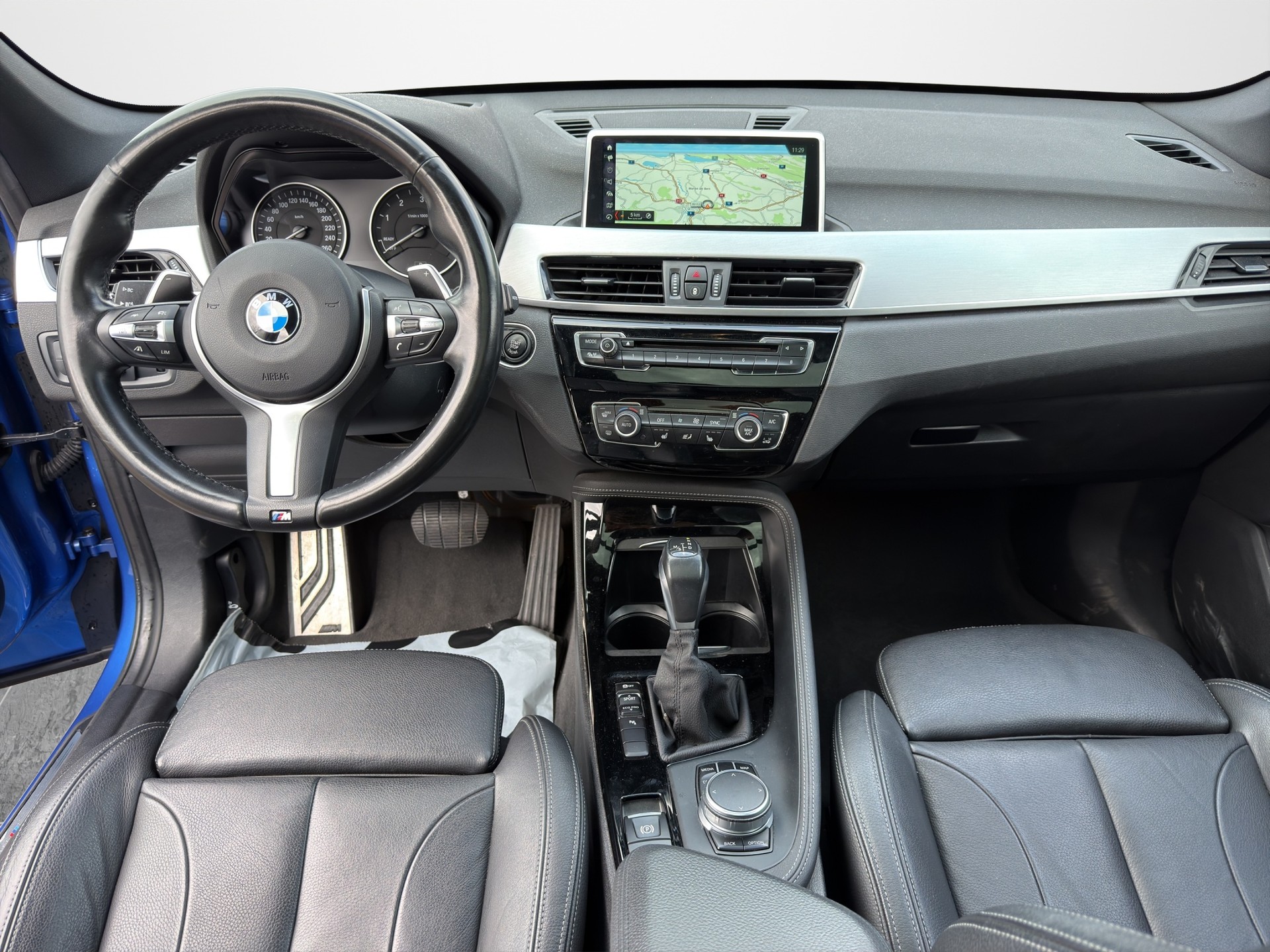 BMW X1 sDrive 18d M Sport Steptronic-image-18
