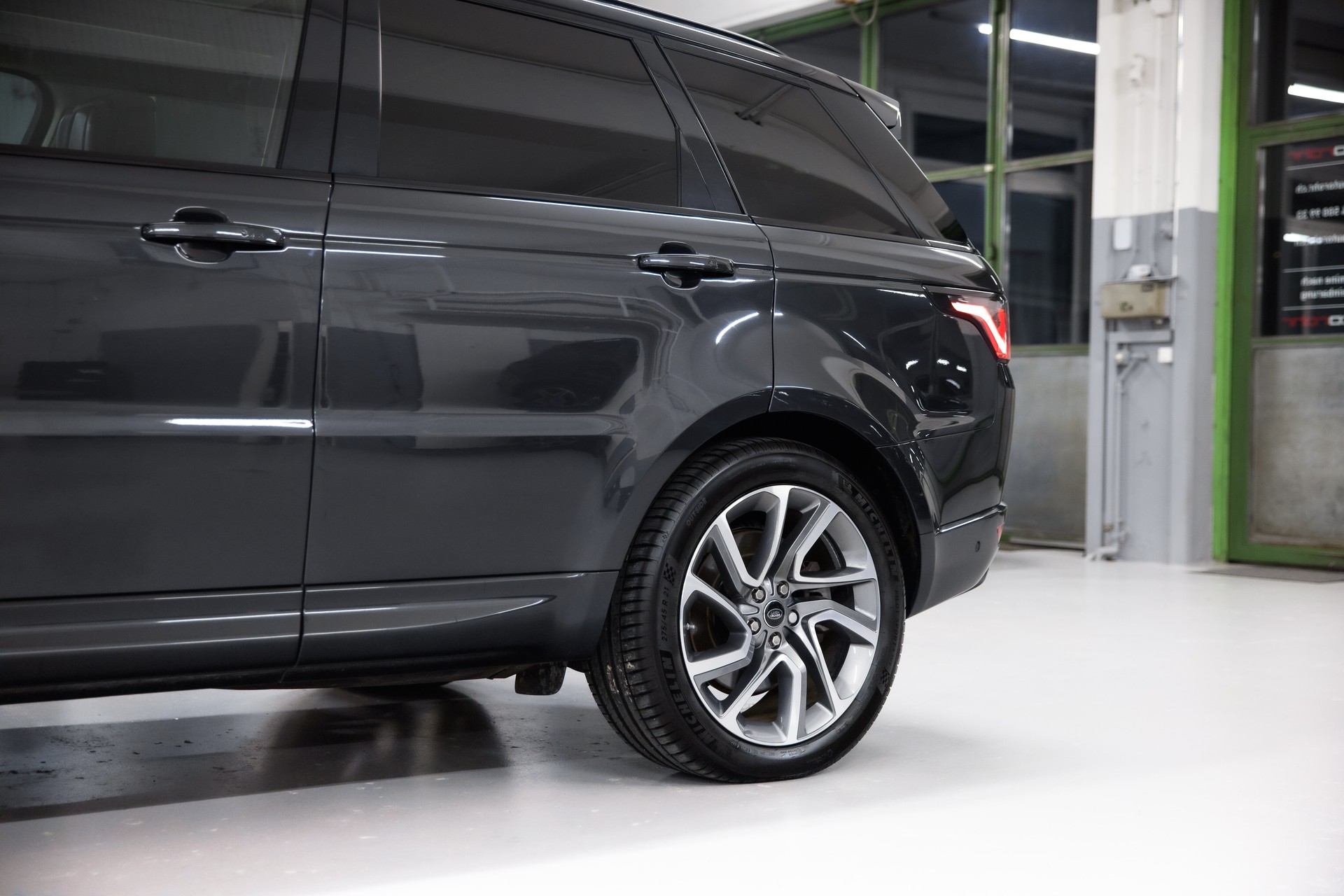 LAND ROVER Range Rover Sport P400e 2.0 Autobiography Dynamic *CH-Fahrzeug*-image-13