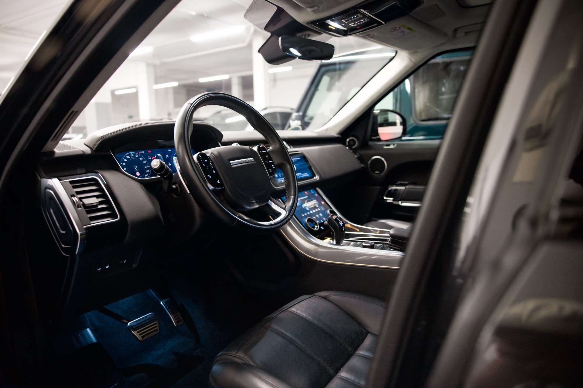 LAND ROVER Range Rover Sport P400e 2.0 Autobiography Dynamic *CH-Fahrzeug*-image-16