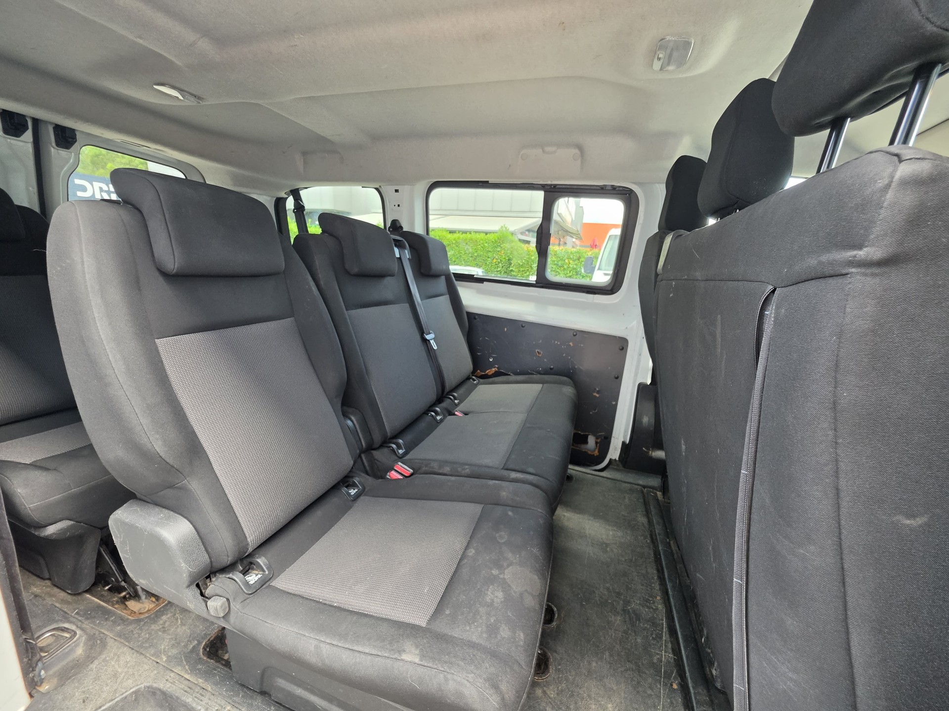 CITROEN Spacetourer 1.6 BlueHDi Feel M-image-7