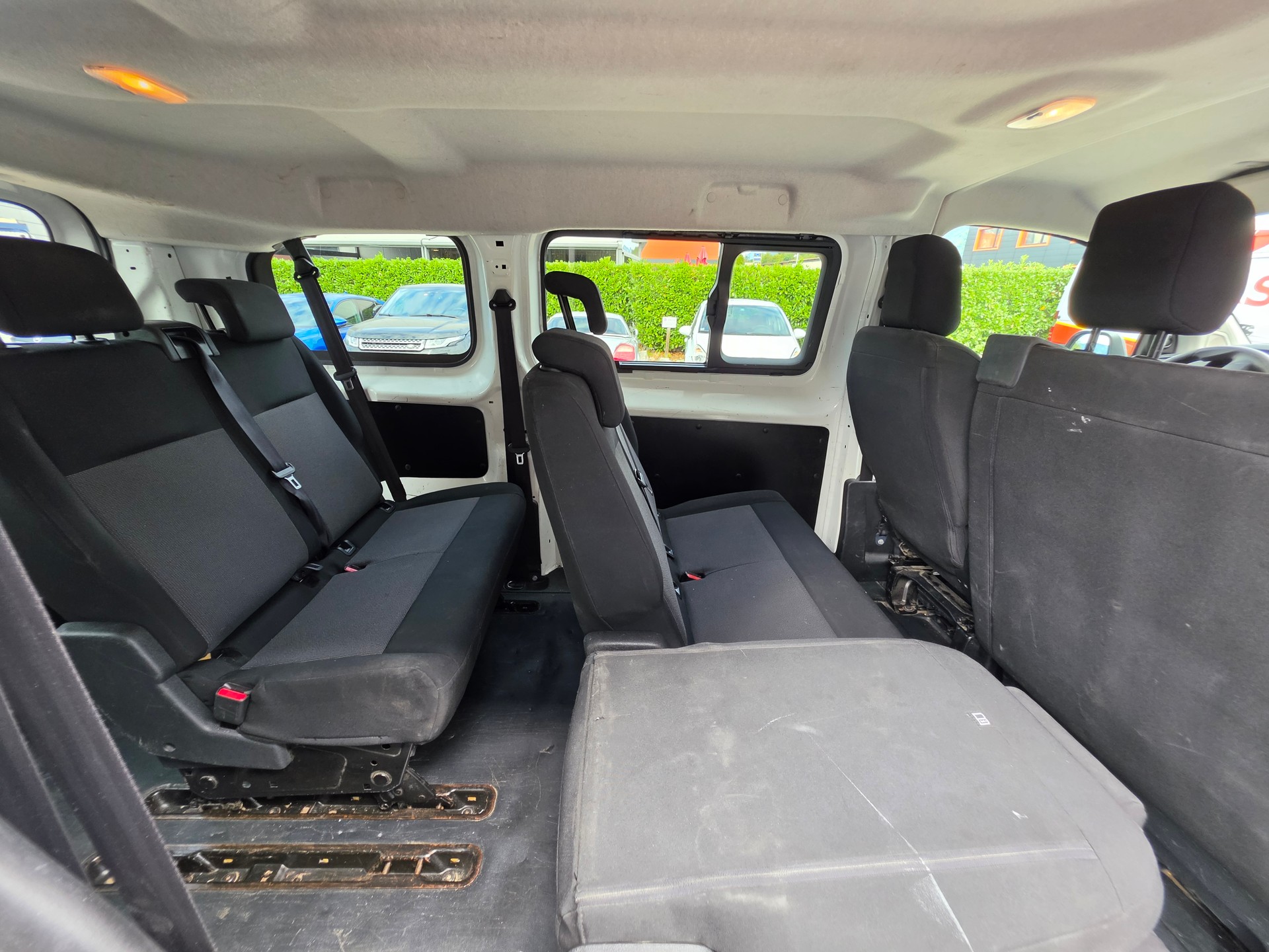 CITROEN Spacetourer 1.6 BlueHDi Feel M-image-9