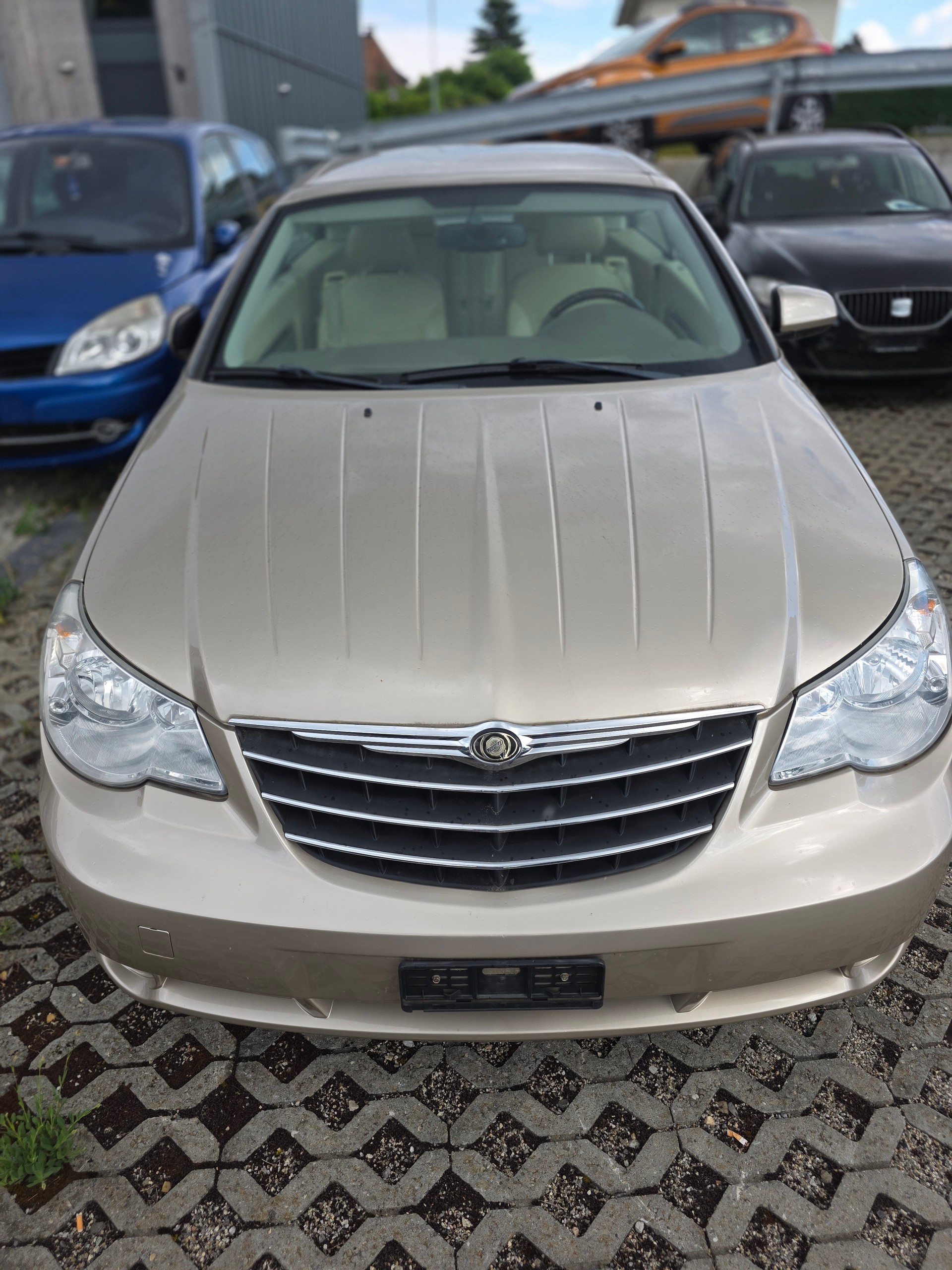 CHRYSLER Sebring 2.7 V6 Limited Automatic,fahrerseite Unfallschaden-image-2