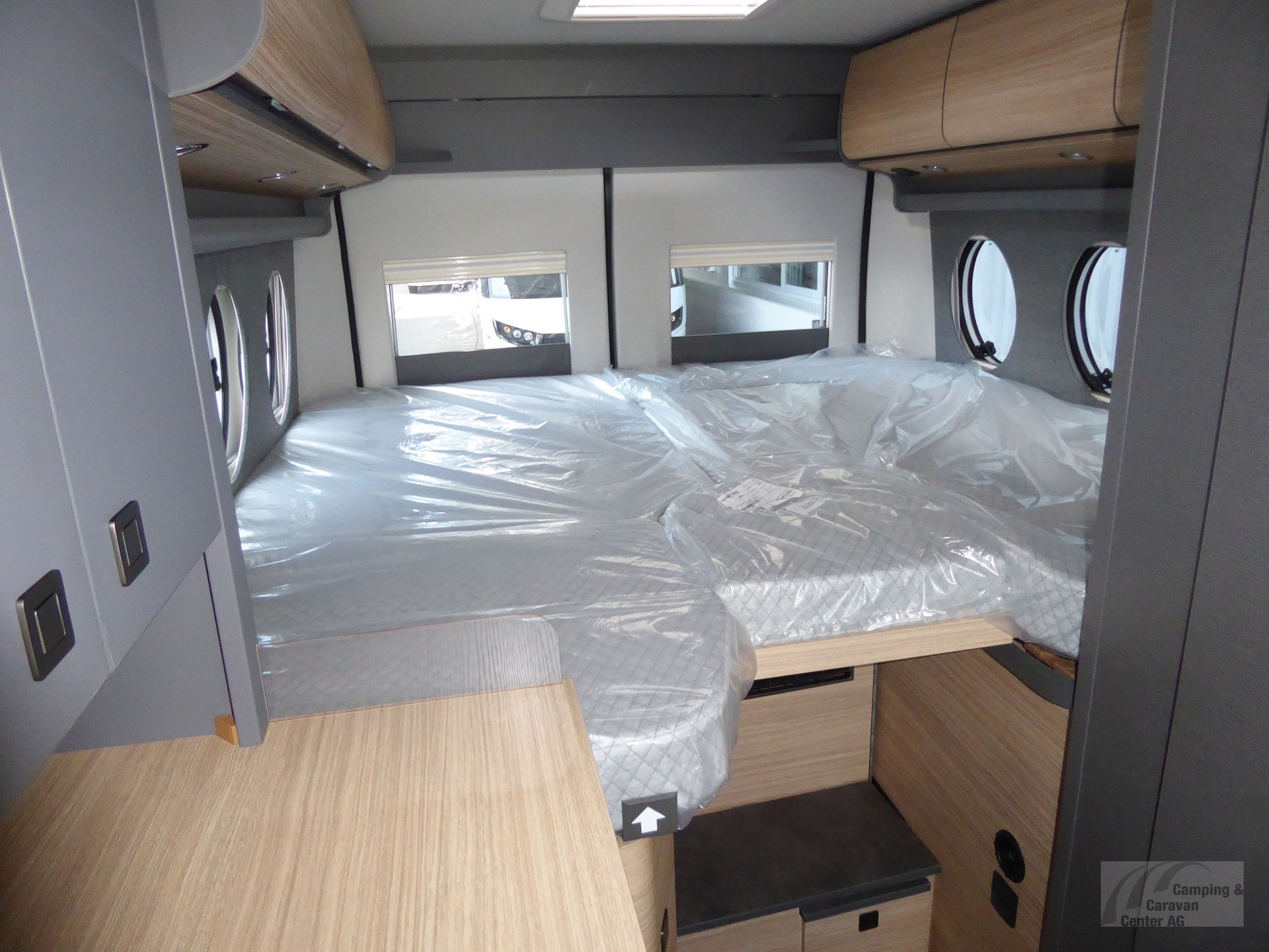 MALIBU Van diversity 640 LE K Coupé-image-8