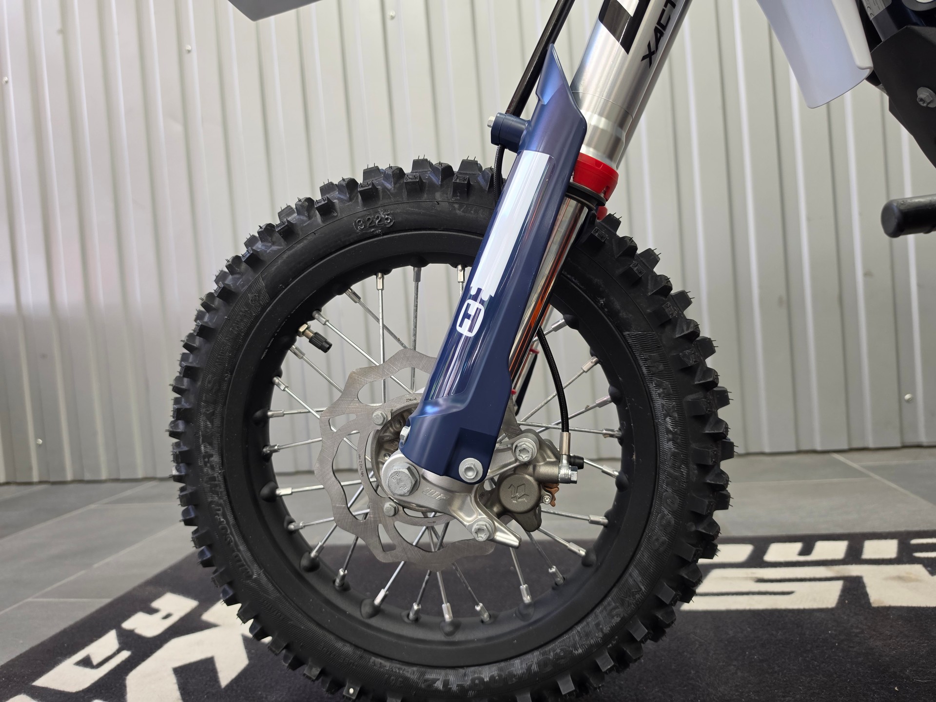 HUSQVARNA EE 5-image-8
