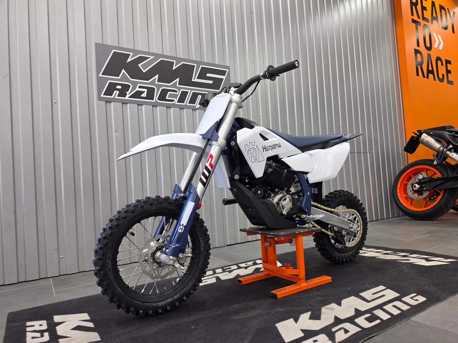 HUSQVARNA EE 5-image-14
