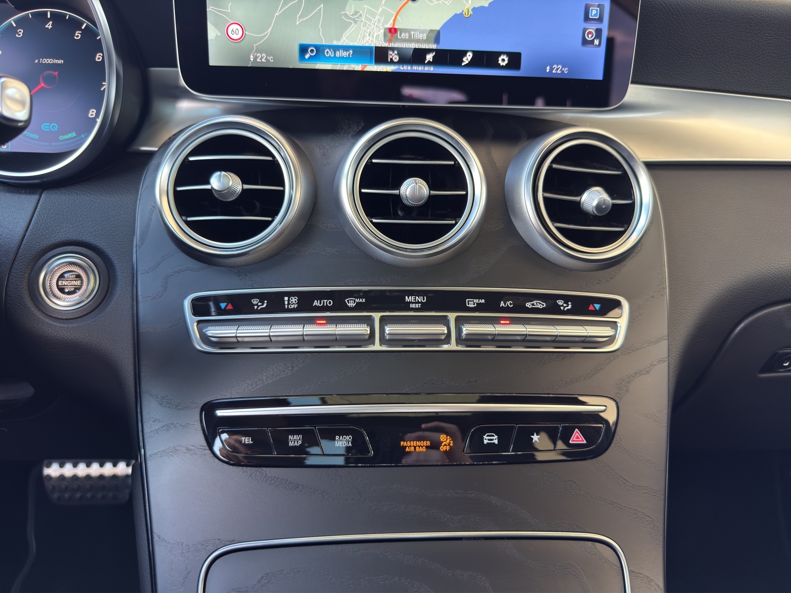 MERCEDES-BENZ GLC 200 AMG Line 4Matic-image-11