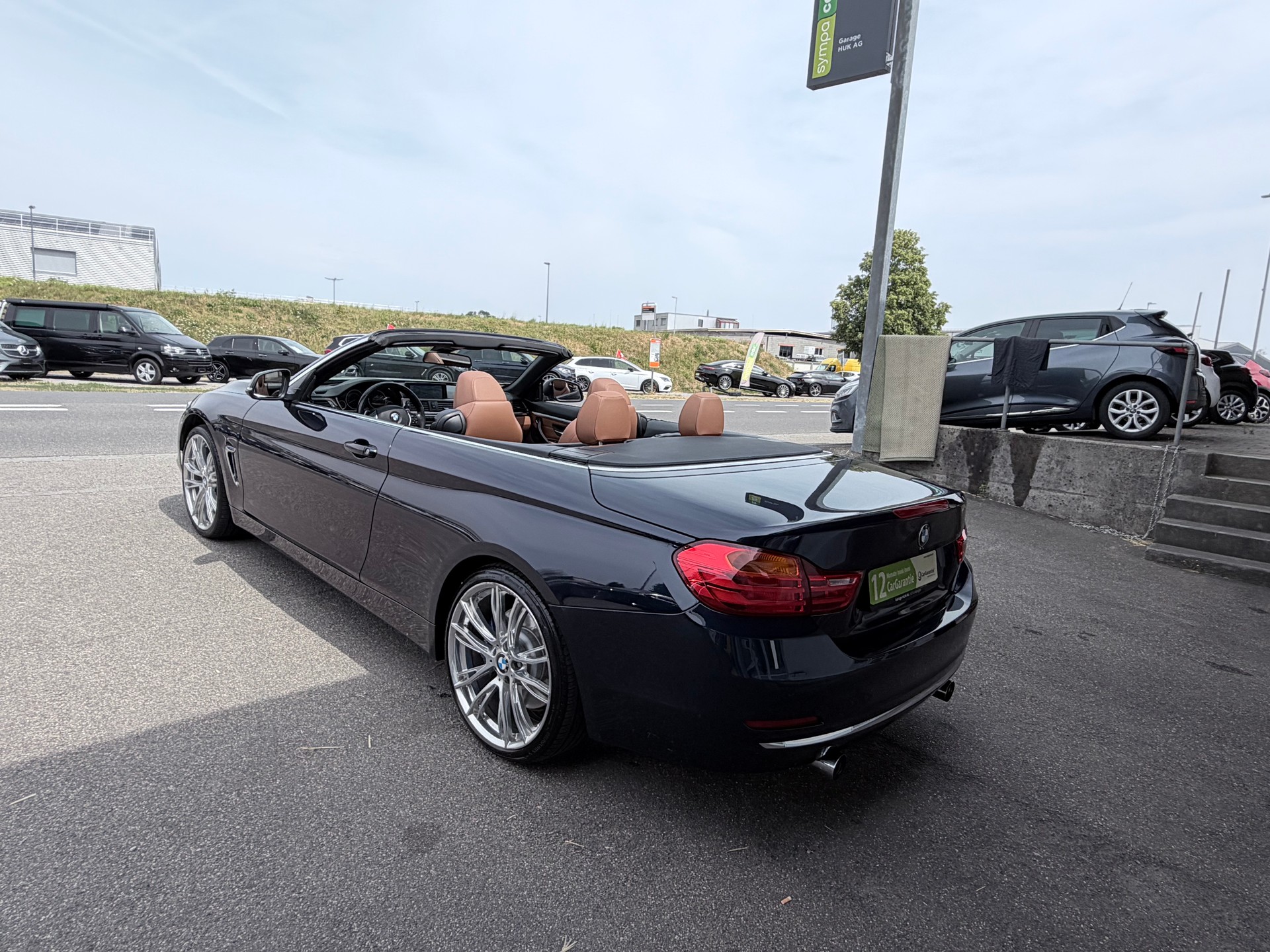 BMW 435i Cabriolet xDrive Luxury Line Steptronic+++20" ALU+++M PERFORMANCE AUSPUFF+++-showroom-element-1