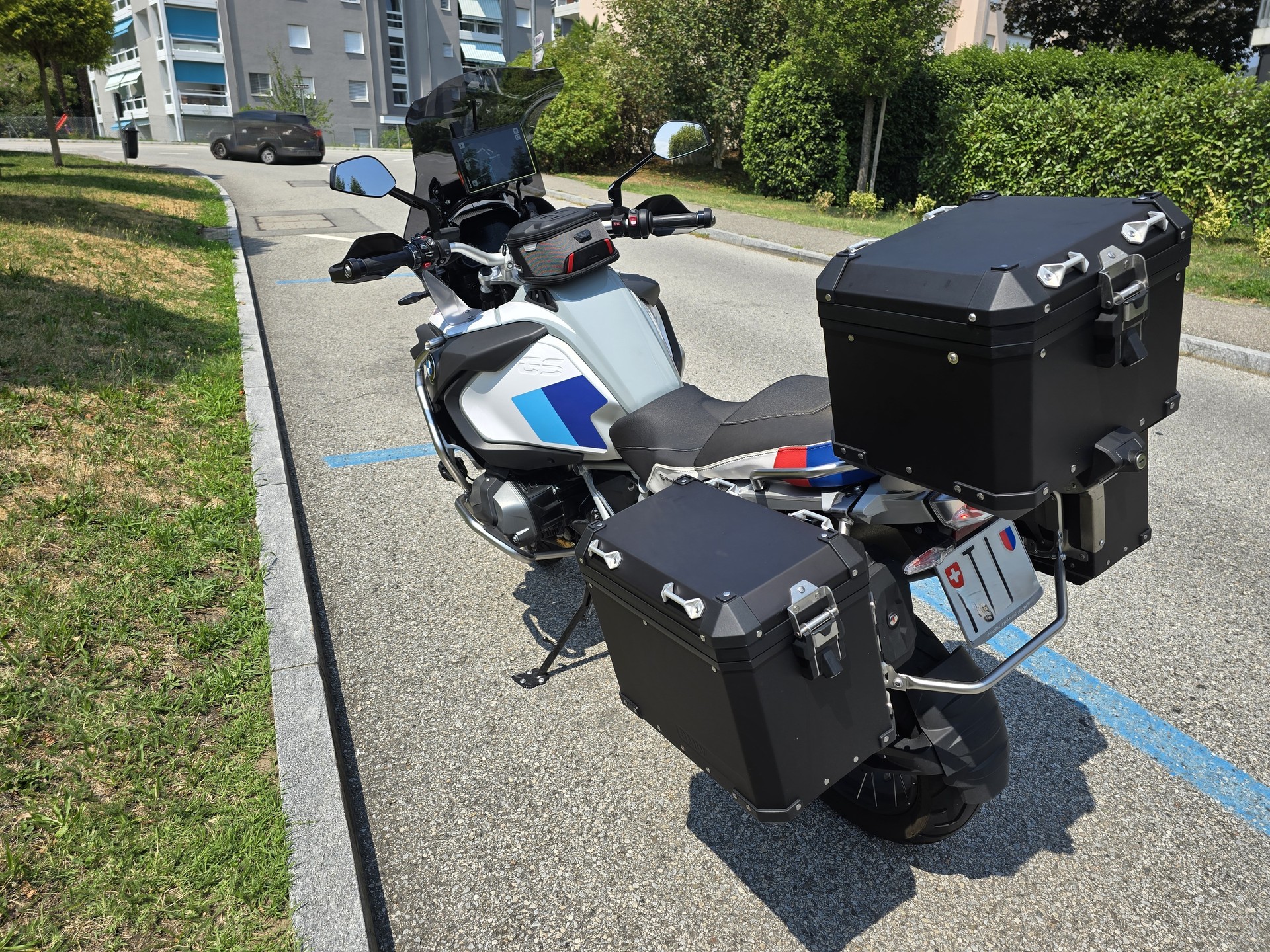 BMW R 1250 GS Adventure-image-6