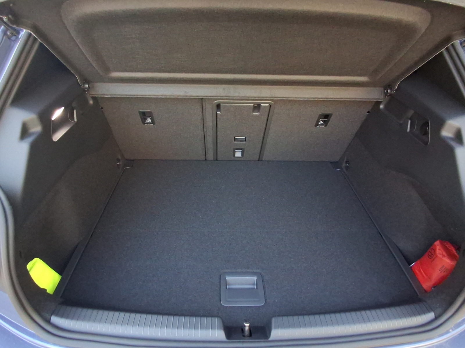 VW ID.3 Neo 50 kWh 170PS Life-image-12