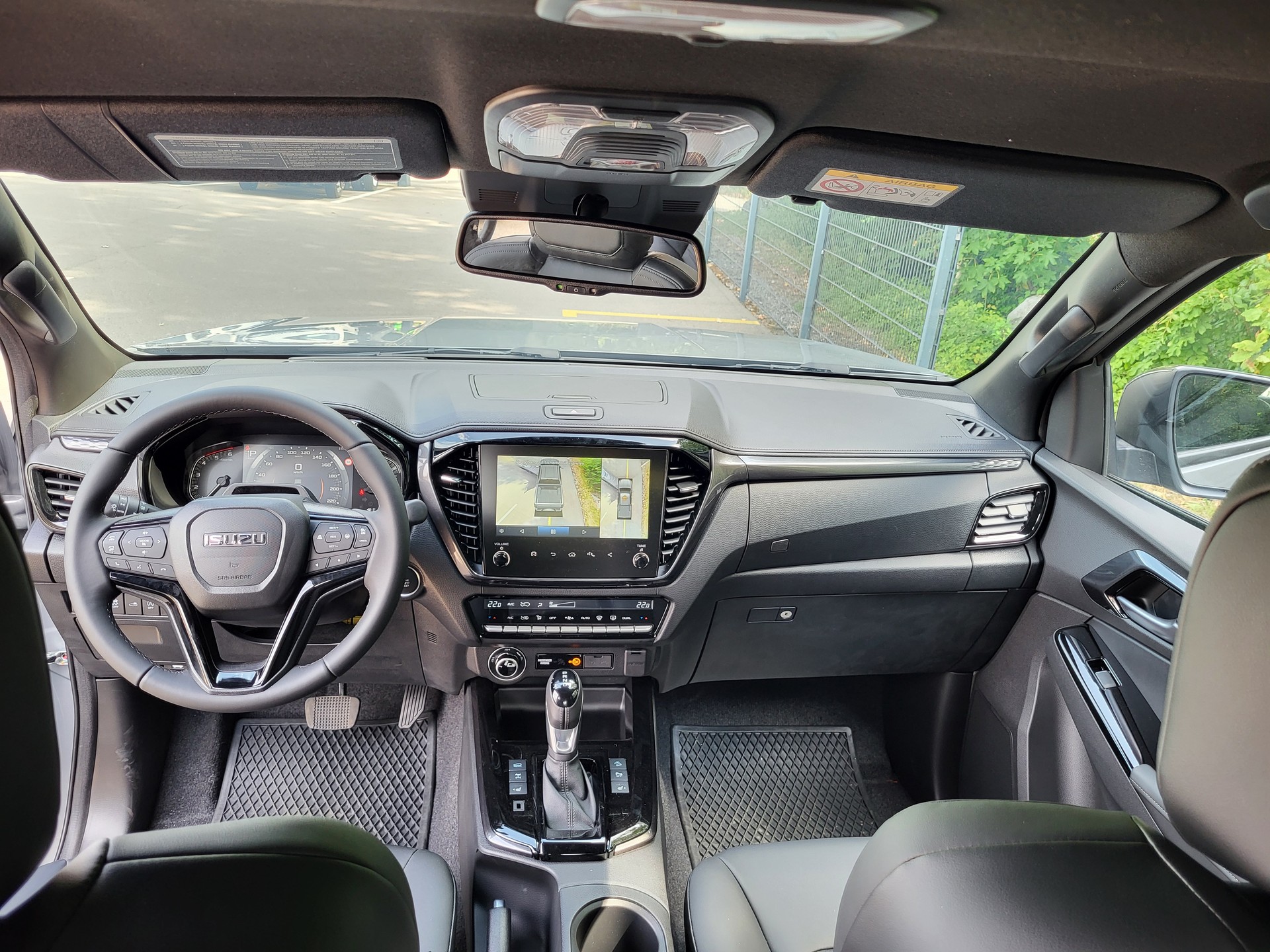 ISUZU D-MAX CrewCab Nitro Sport 2.2 DMS 4x4-image-8