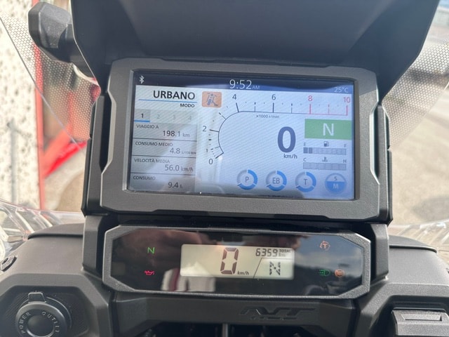 HONDA NT 1100 DCT E.S.-image-2