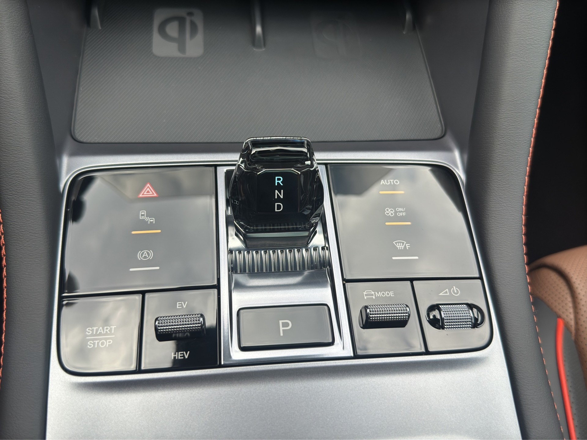 BYD Seal U DM-i Design AWD 4x4-image-24