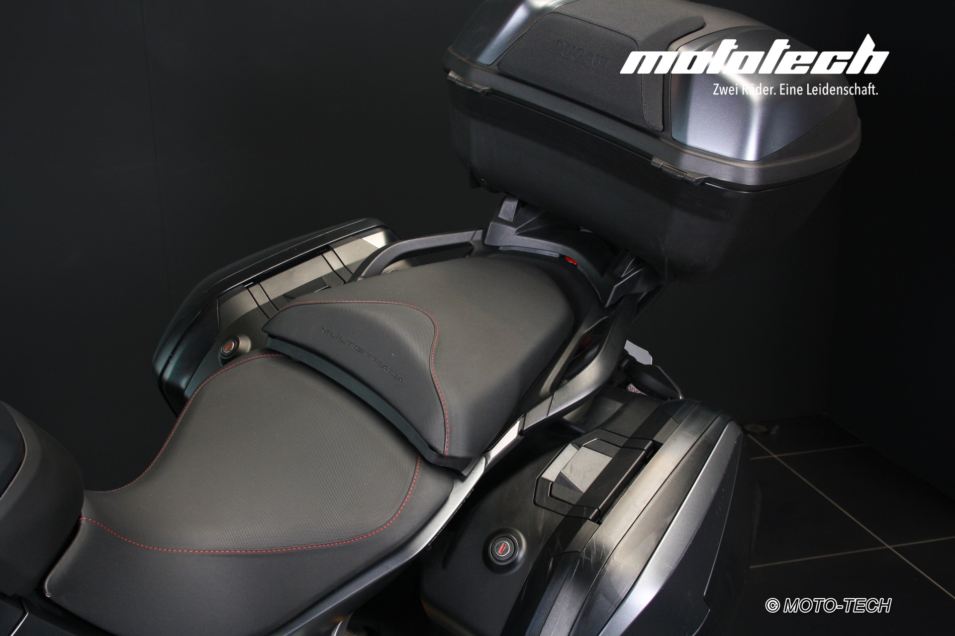 DUCATI Multistrada 1200 S-image-7