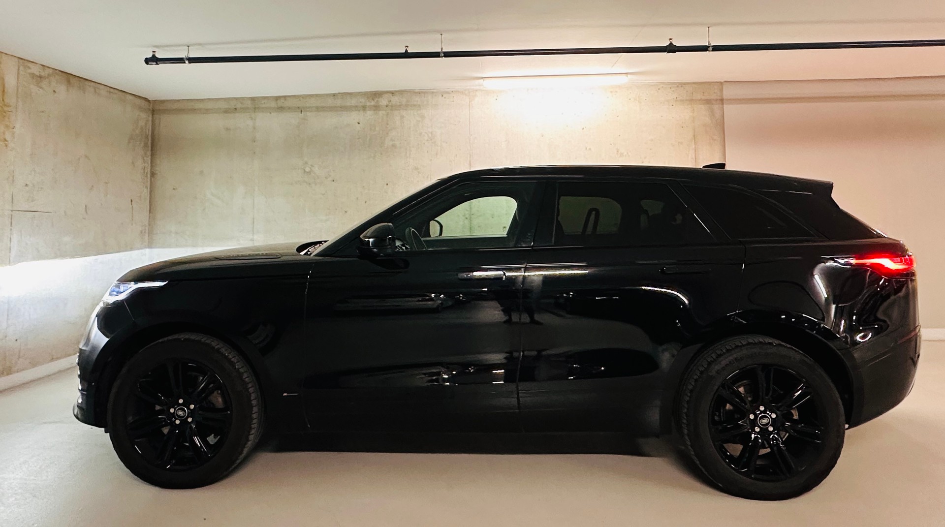 LAND ROVER 2.0 T Edition-image-10