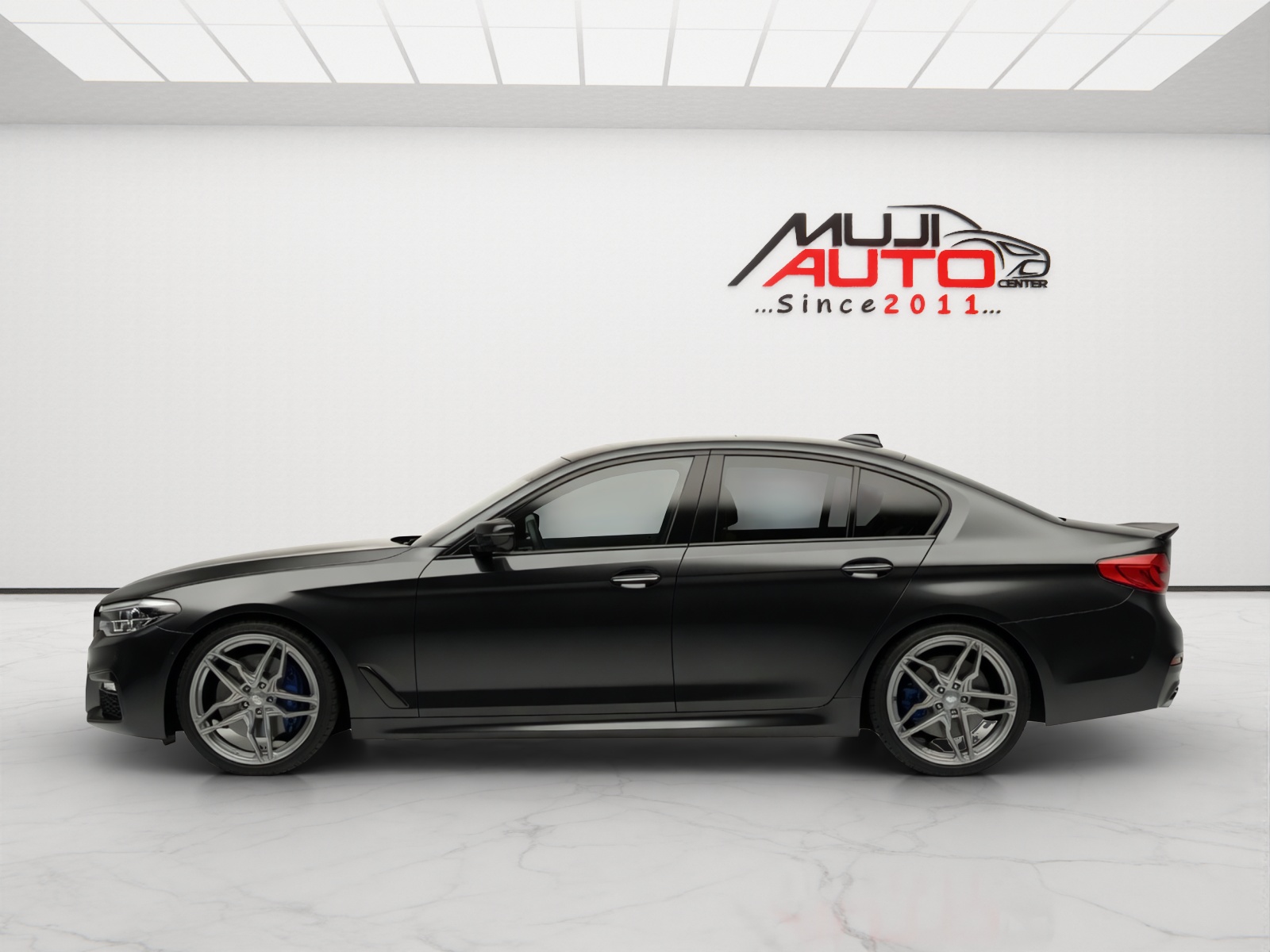 BMW 530d xDrive Steptronic M-Sport-showroom-element-1