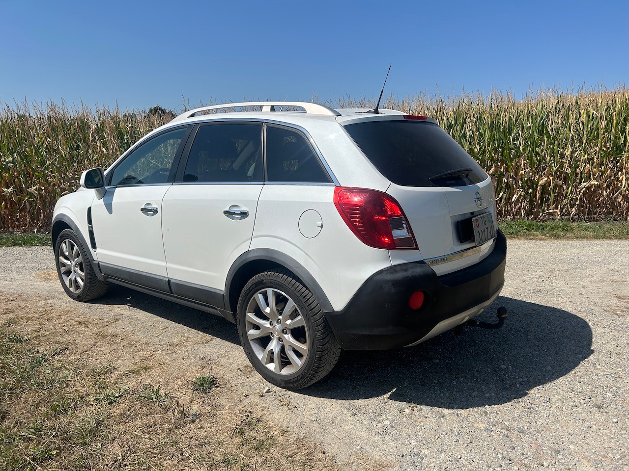 OPEL Antara 2.2 CDTi Cosmo 4WD Automatic-image-2