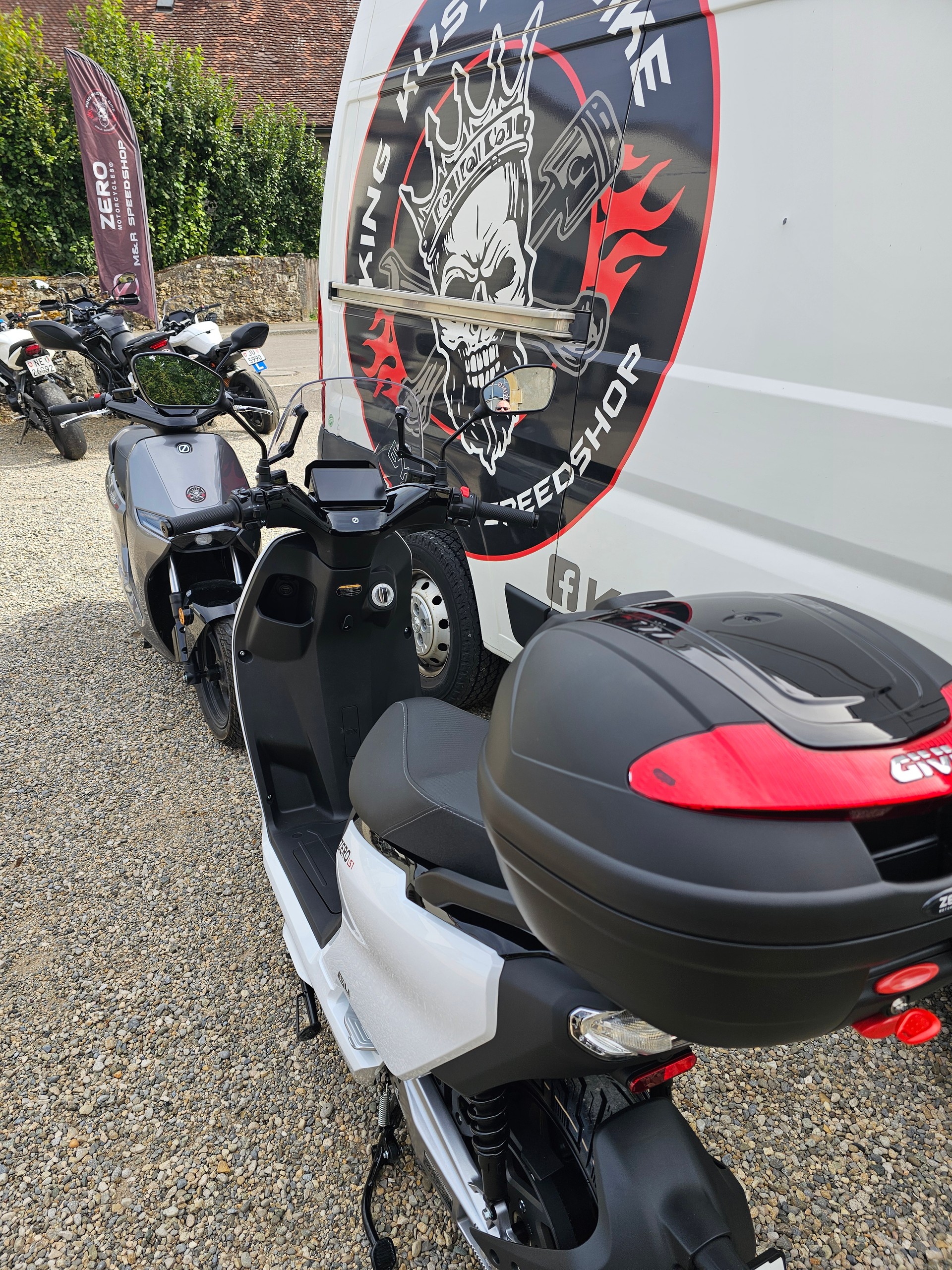 ZERO LS1 en Blanc ou Gris-image-7