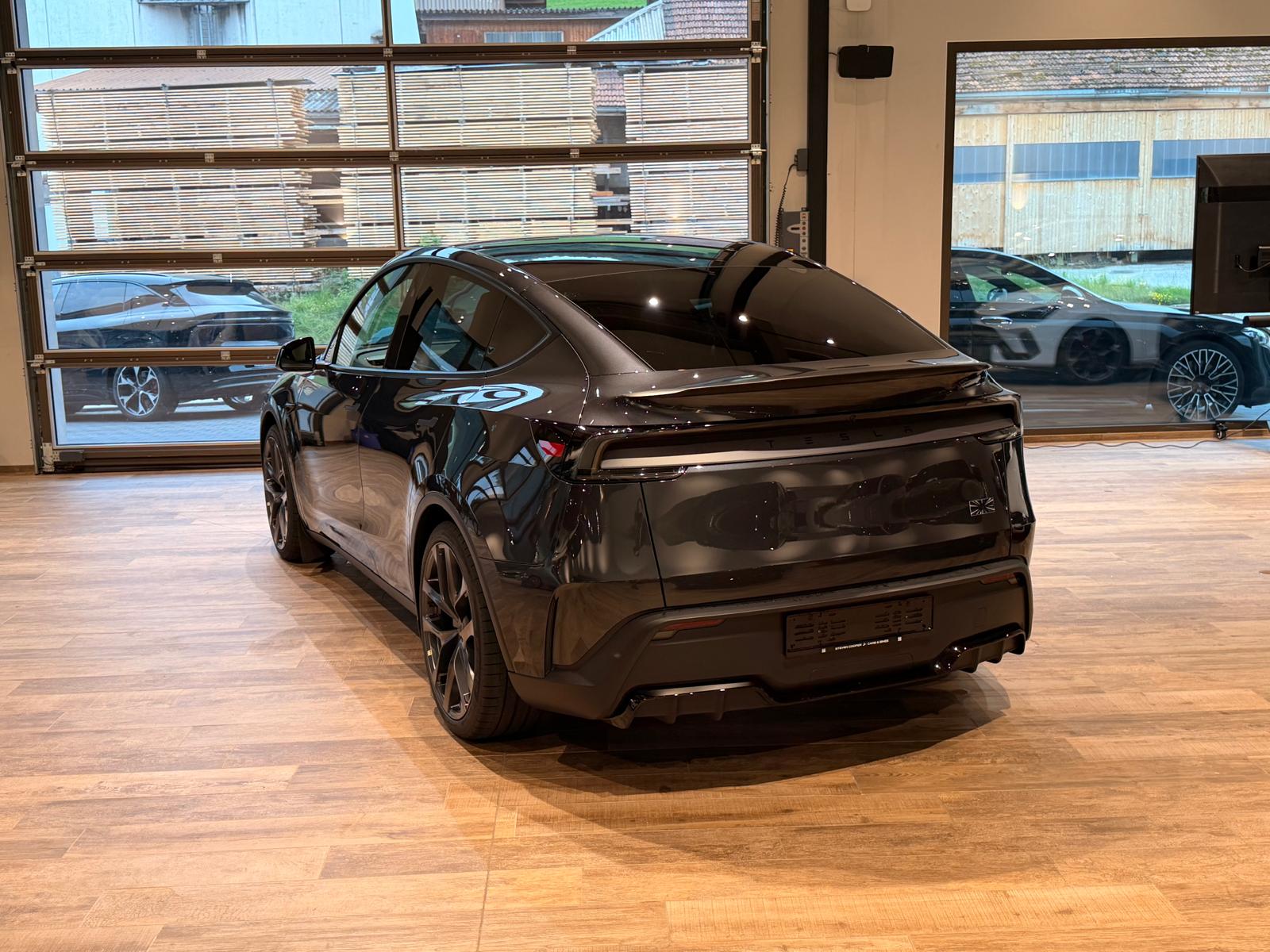 TESLA Model Y Performance AWD 🔥AHK🔥-image-12