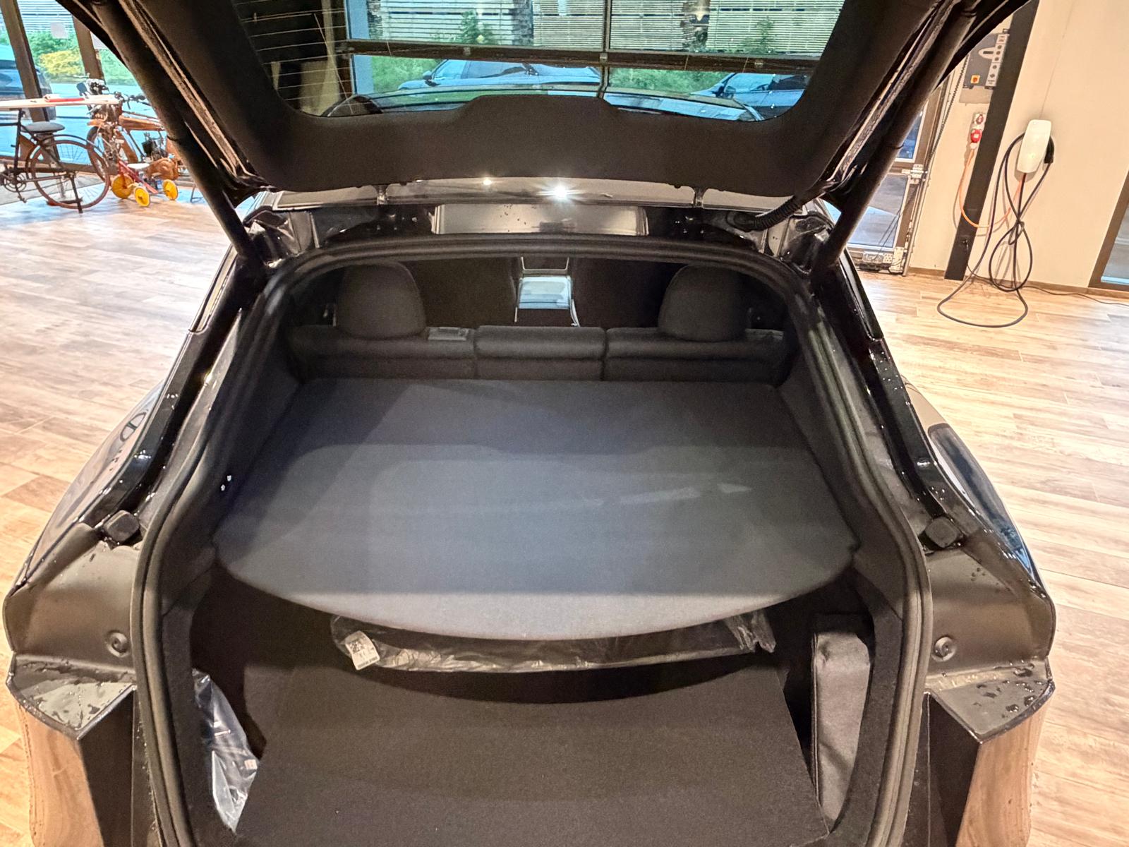 TESLA Model Y Performance AWD 🔥AHK🔥-image-22