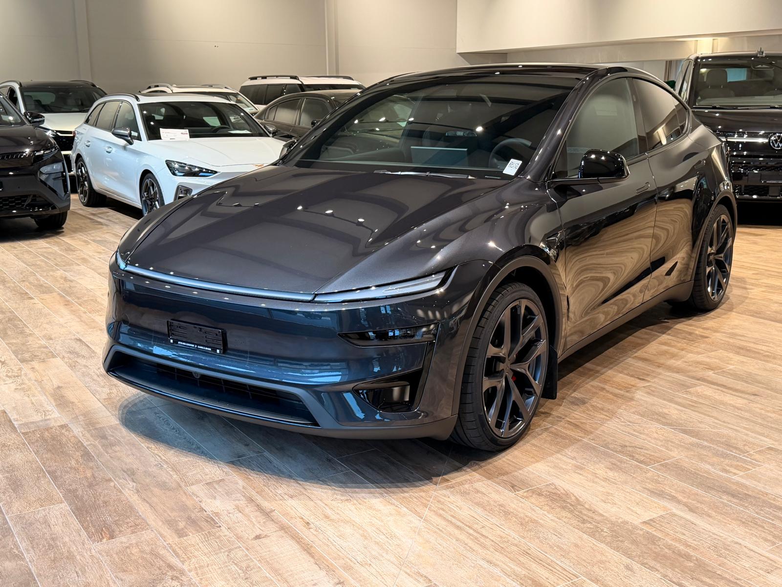 TESLA Model Y Performance AWD 🔥AHK🔥