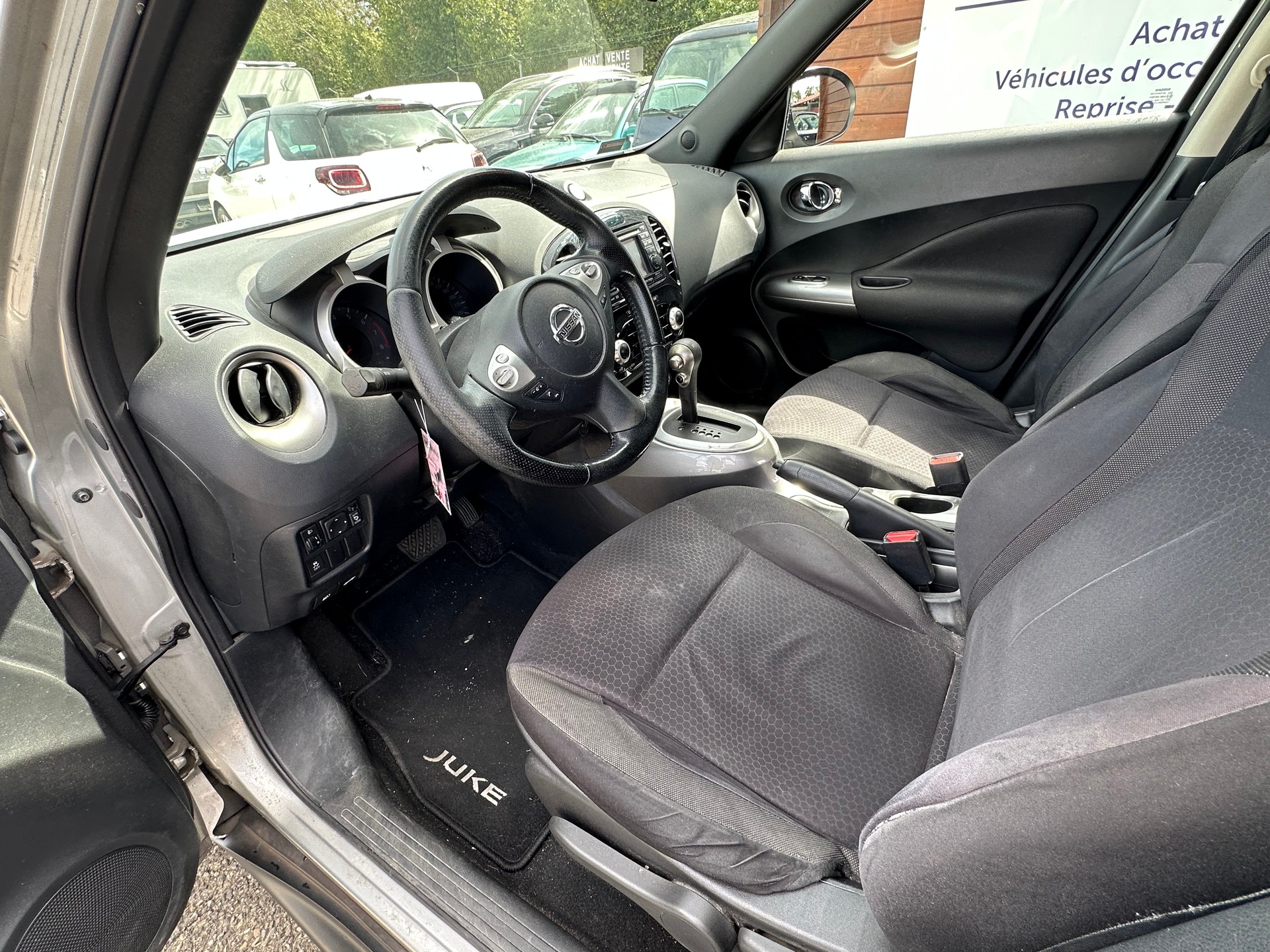 NISSAN Juke 1.6 tekna Xtronic CVT-image-11