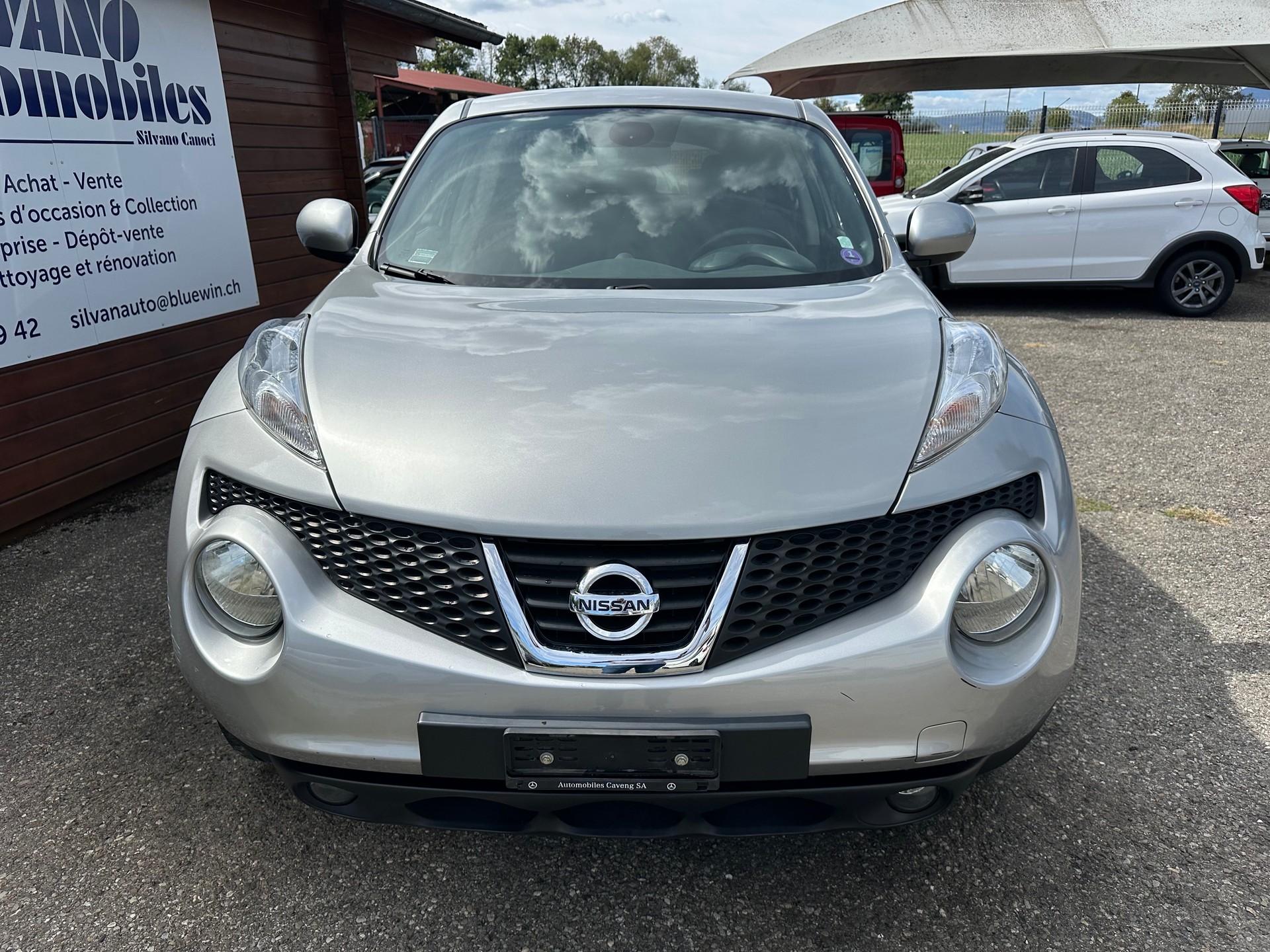 NISSAN Juke 1.6 tekna Xtronic CVT-showroom-element-1