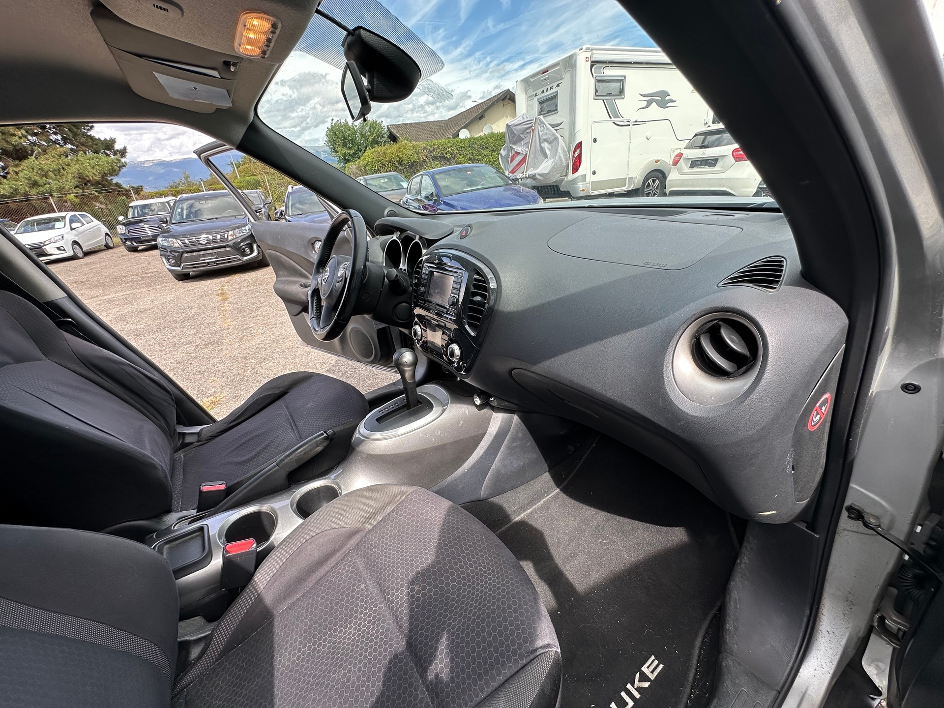 NISSAN Juke 1.6 tekna Xtronic CVT-image-20