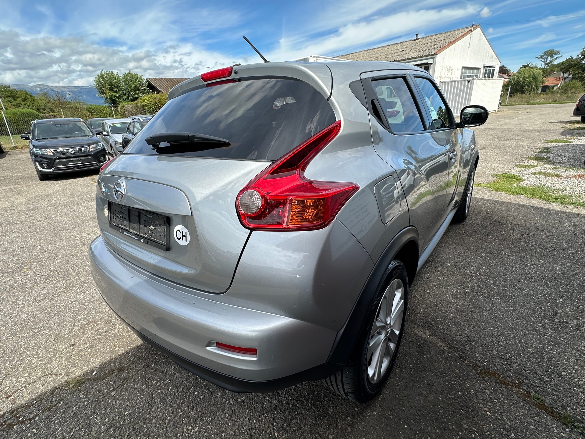 NISSAN Juke 1.6 tekna Xtronic CVT-image-8
