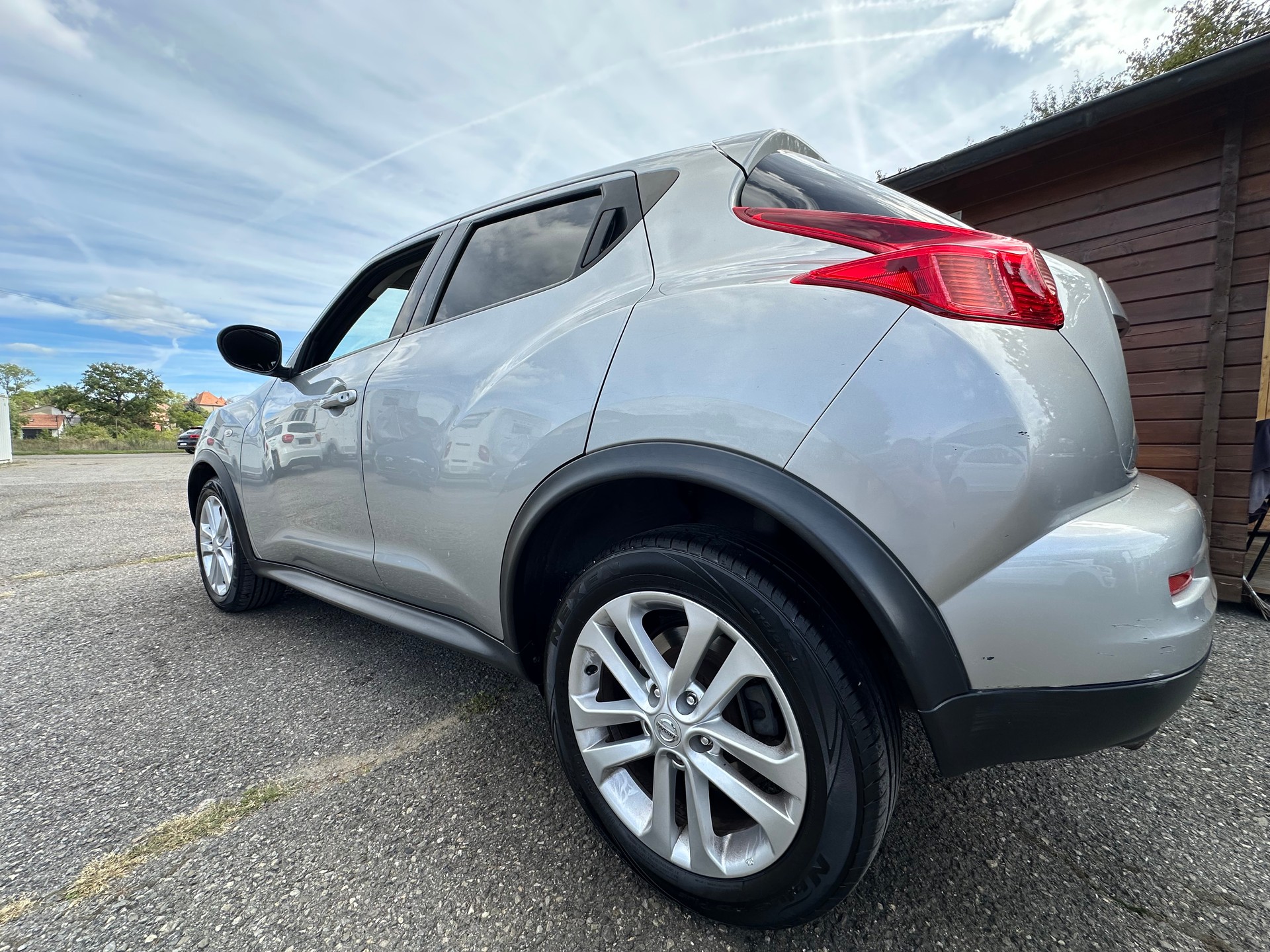 NISSAN Juke 1.6 tekna Xtronic CVT-image-23