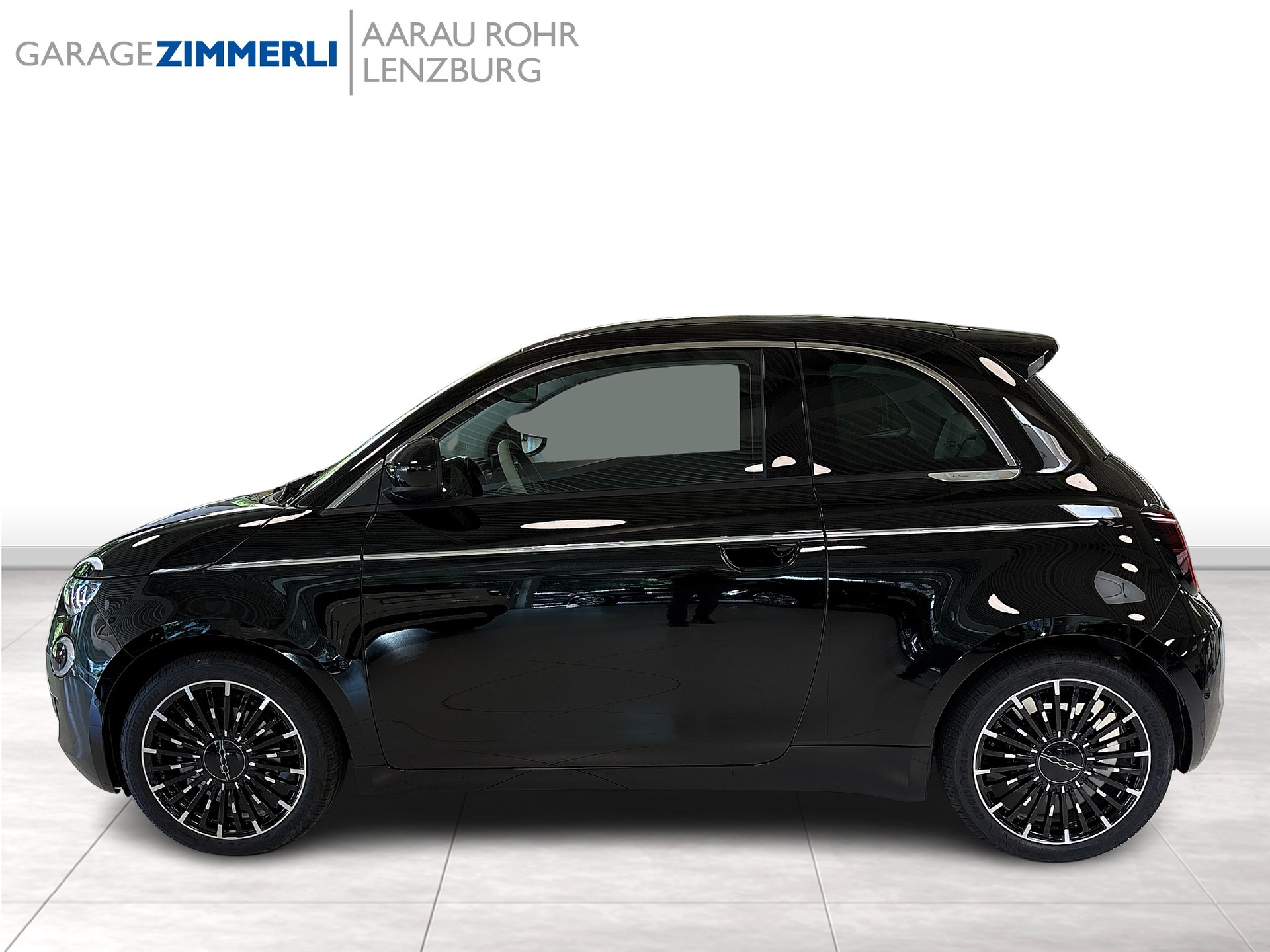FIAT 500 electric 87kWh La Prima-showroom-element-2