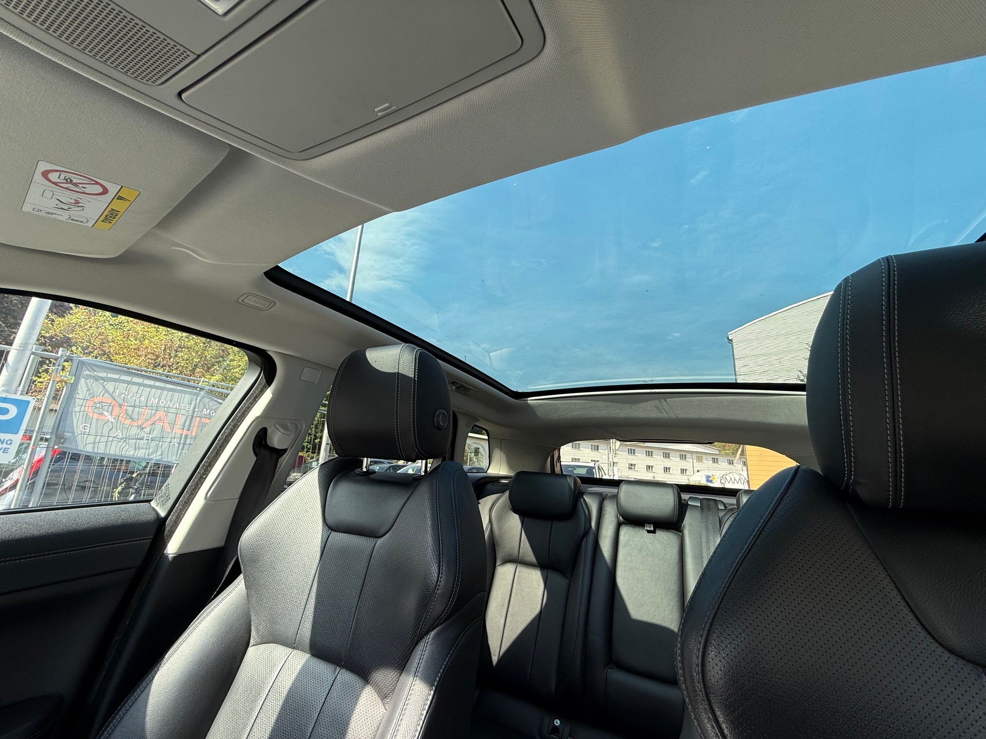 LAND ROVER Range Rover Evoque 2.0 Si4 HSE Dynamic AT9-image-27