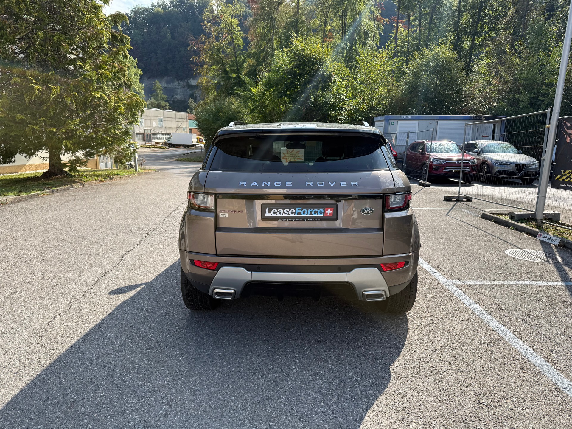LAND ROVER Range Rover Evoque 2.0 Si4 HSE Dynamic AT9-image-4