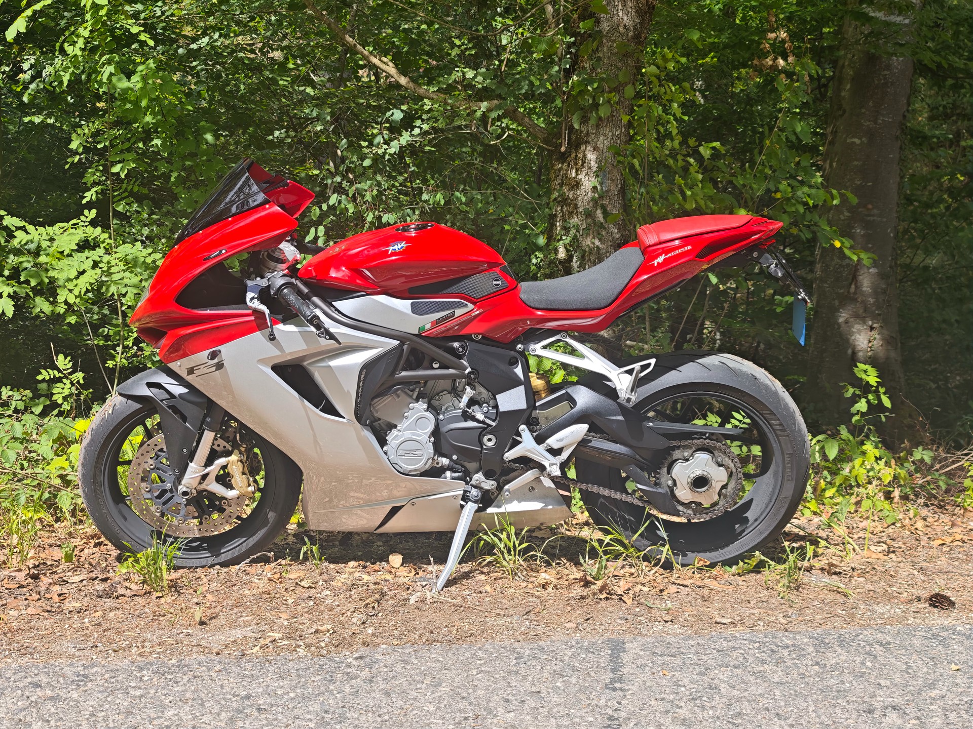 MV AGUSTA 675-image-4