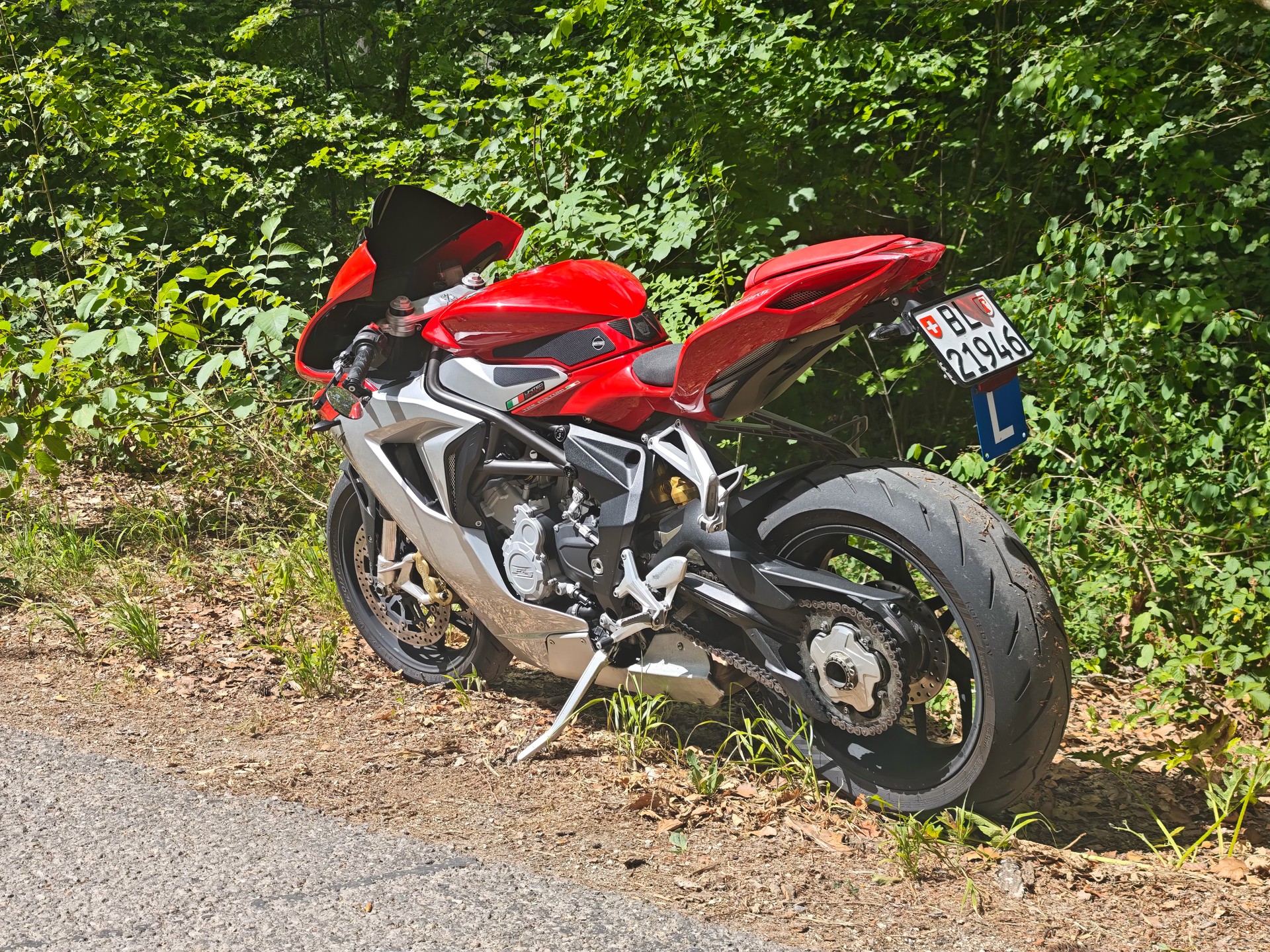 MV AGUSTA 675-image-5