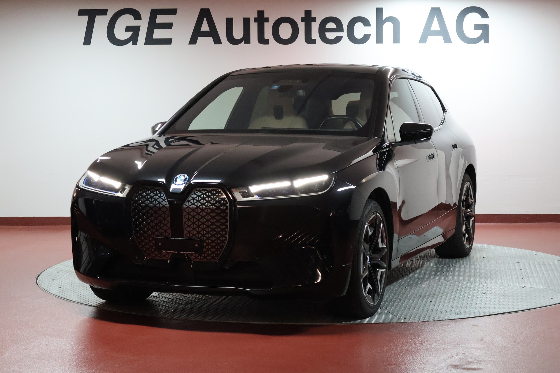 BMW iX xDrive50