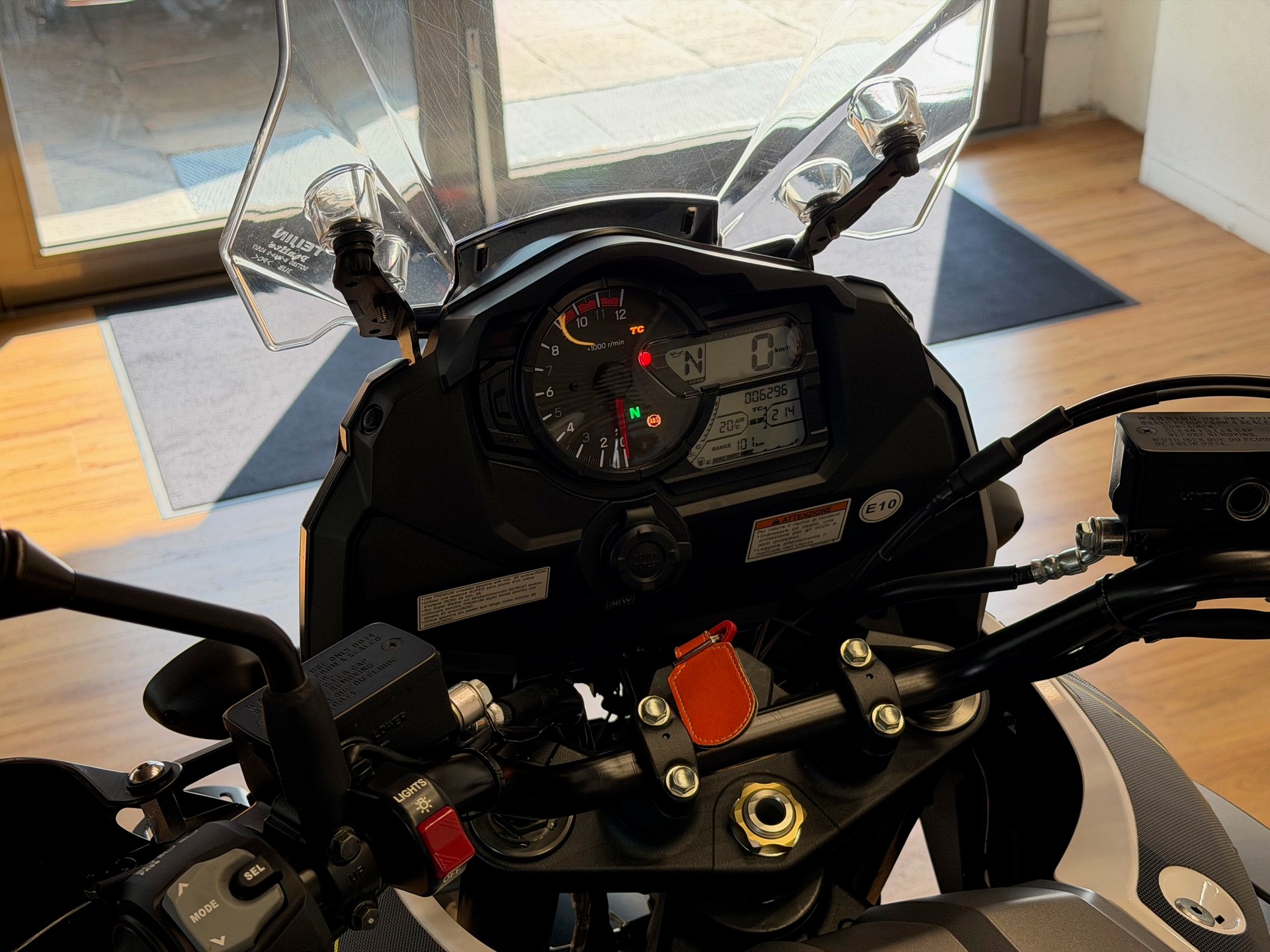 SUZUKI DL 1000 ABS L8-image-6